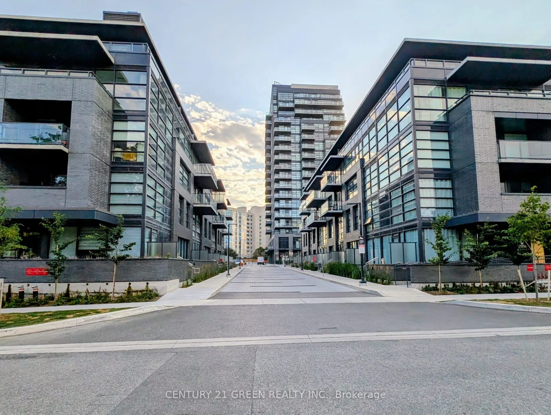 1612 Charles Street, #323C