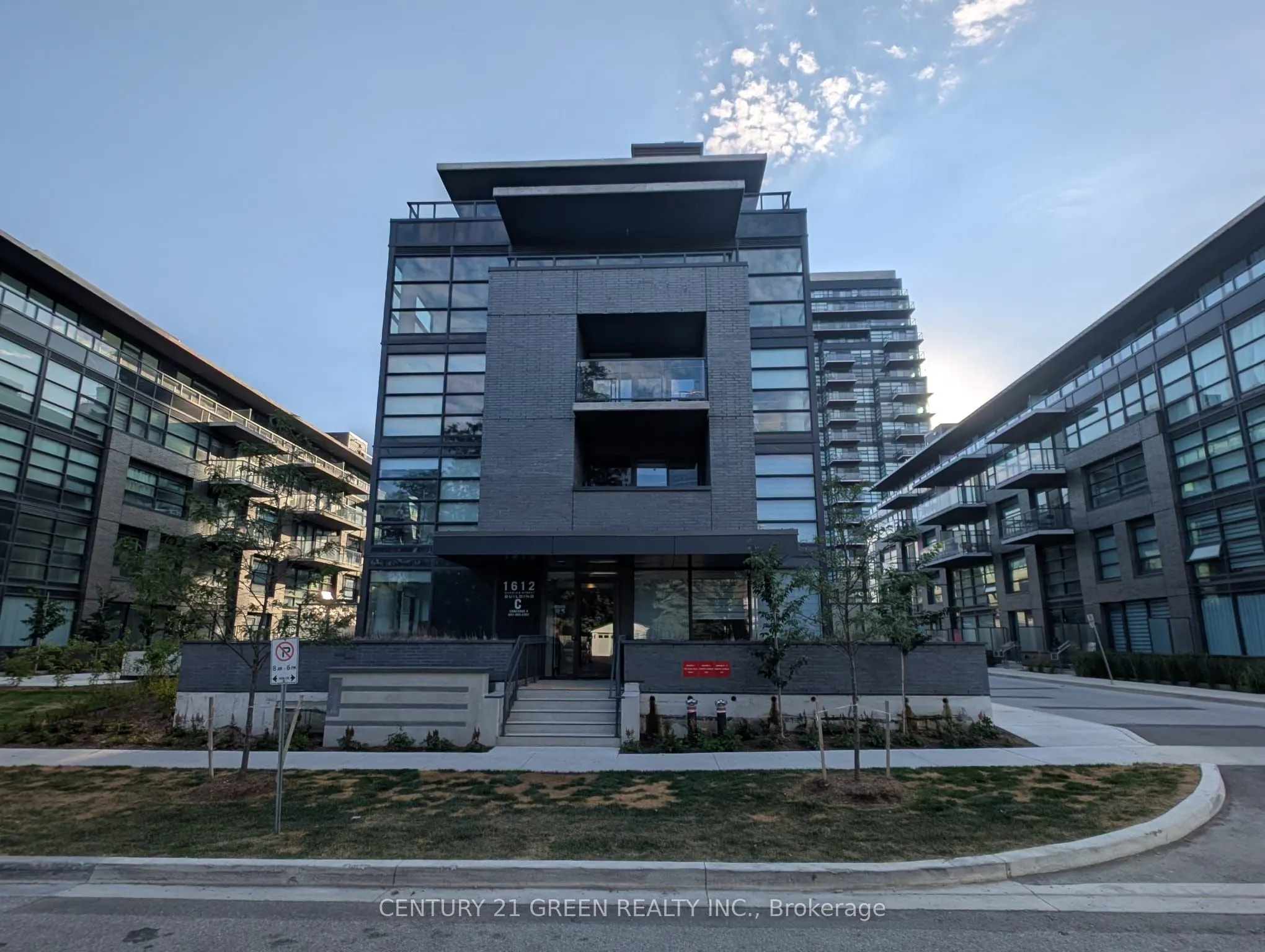 1612 Charles Street, #323C