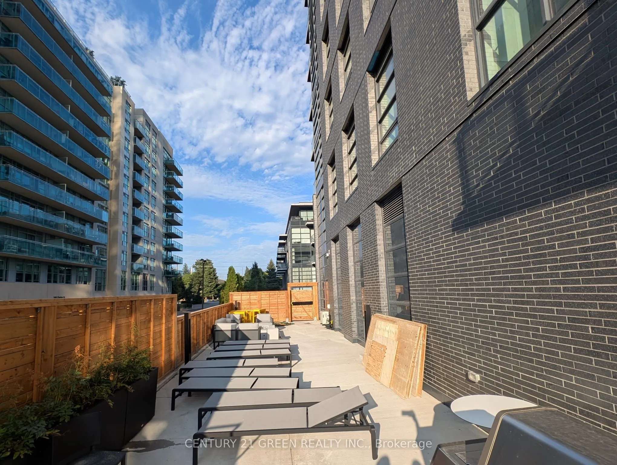1612 Charles Street, #323C