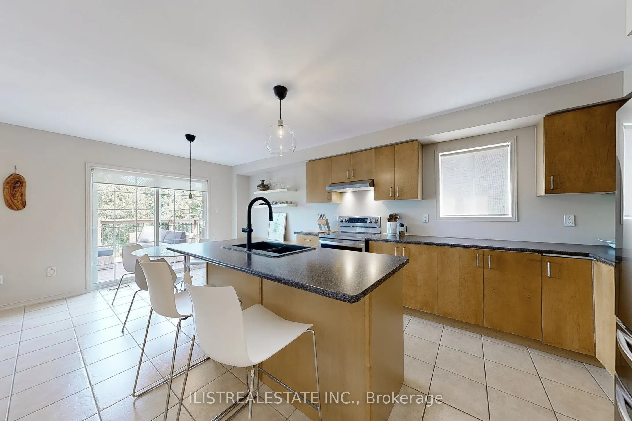 50 Moynahan Crescent