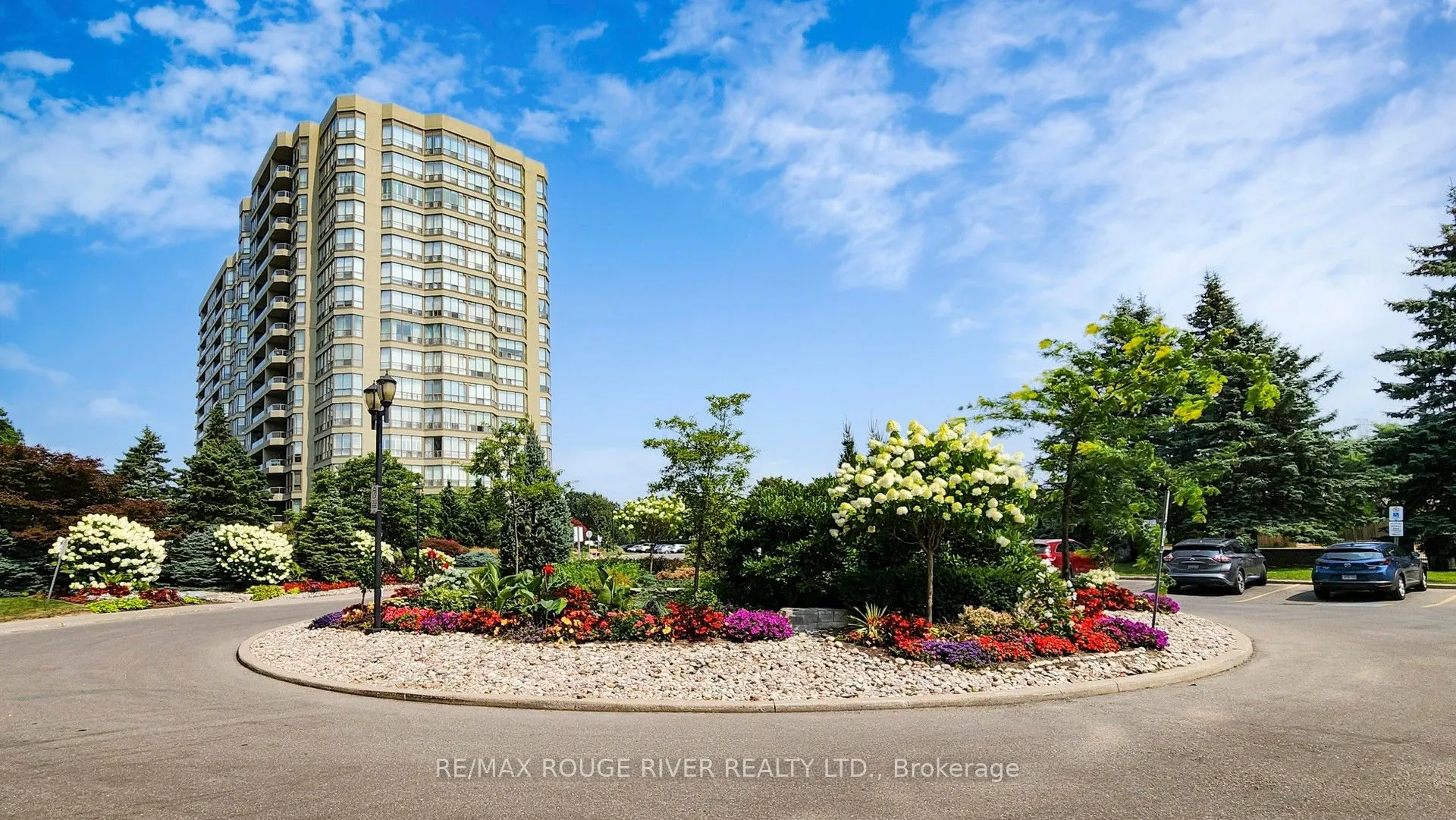 1880 Valley Farm Road, #1627