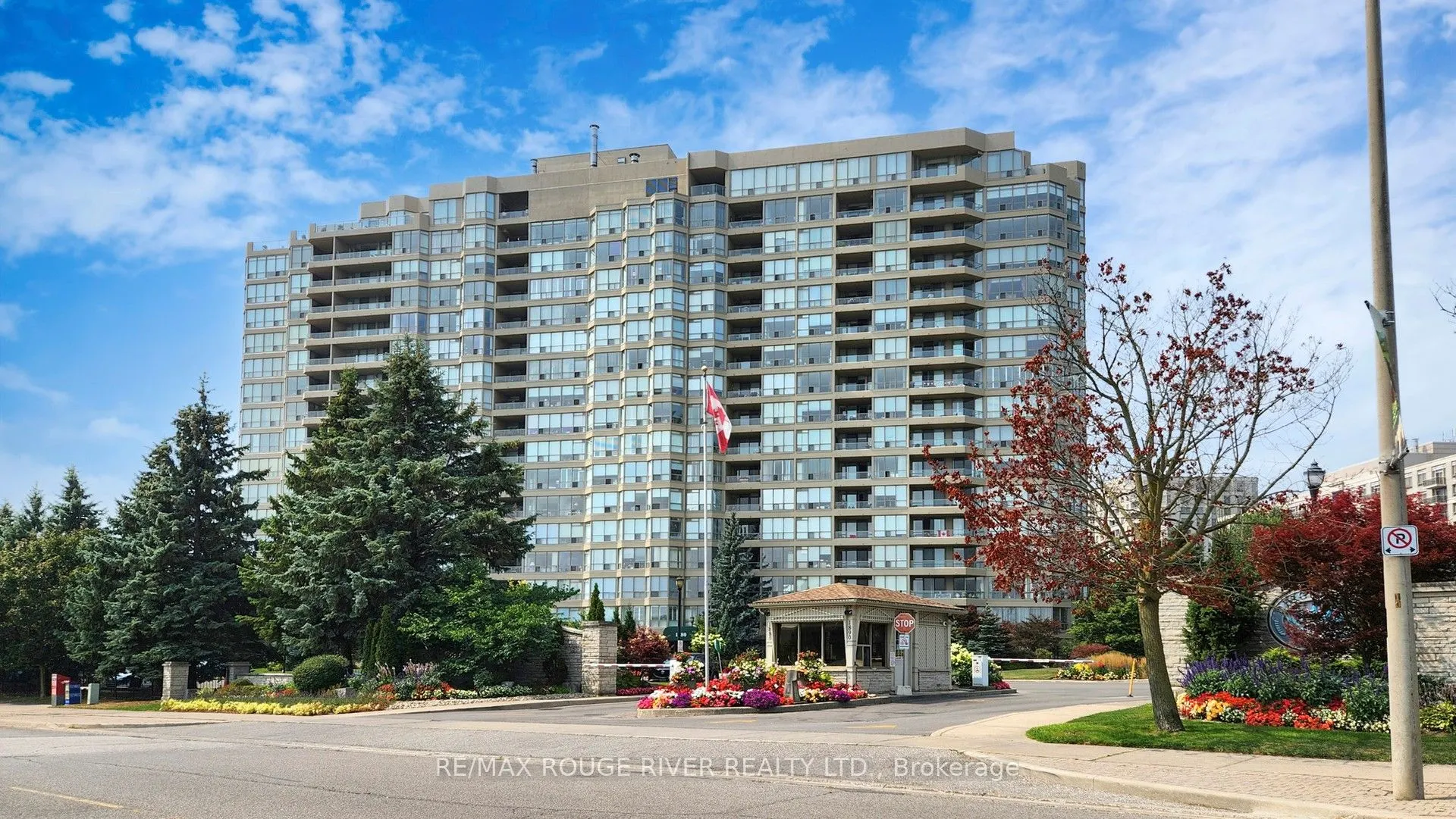 1880 Valley Farm Road, #1627