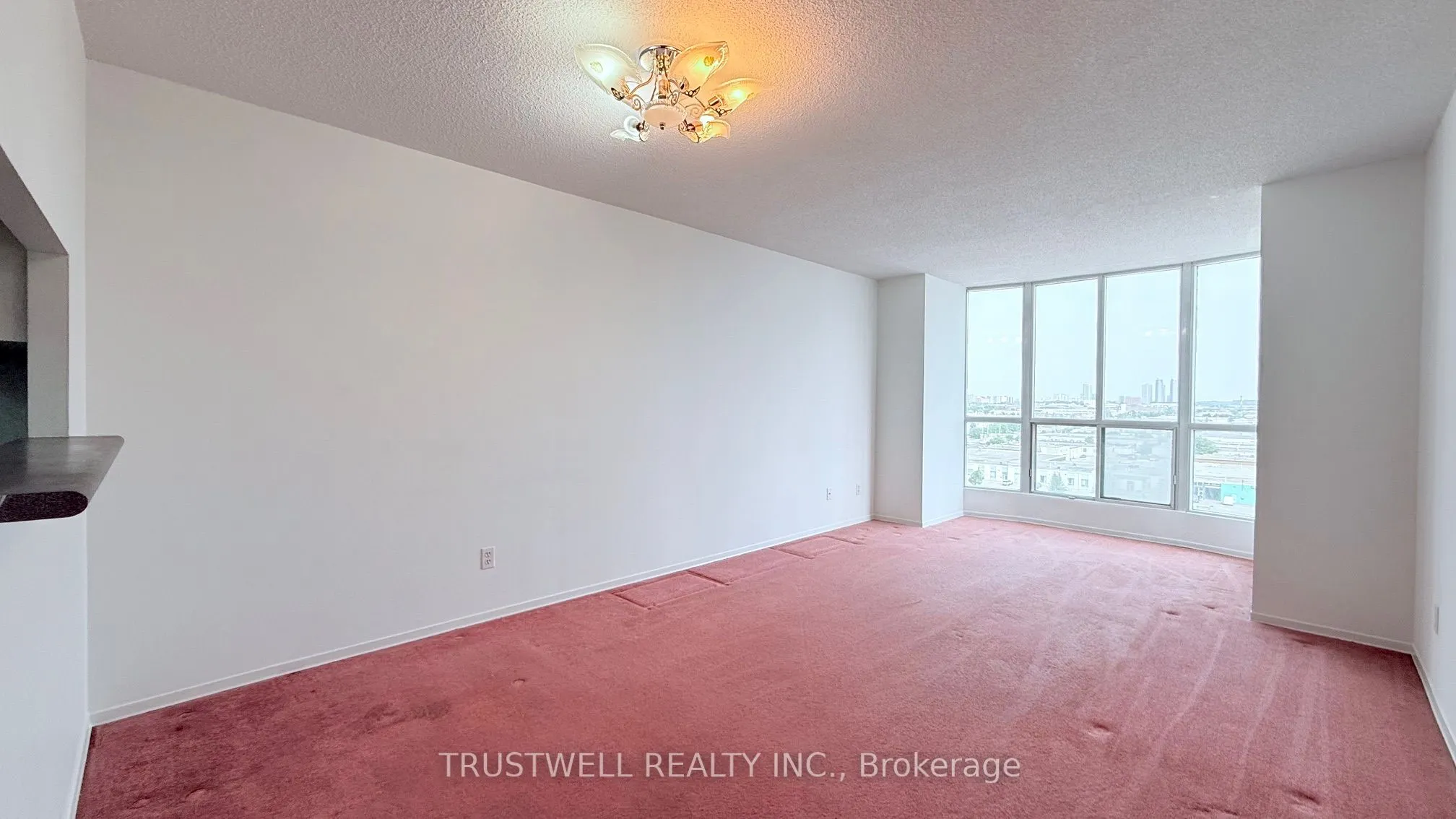 1470 Midland Avenue, #909