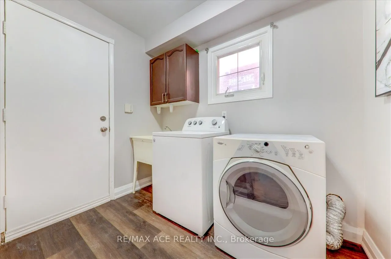 1539 Napanee Road