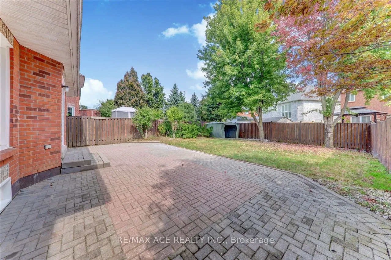 1539 Napanee Road