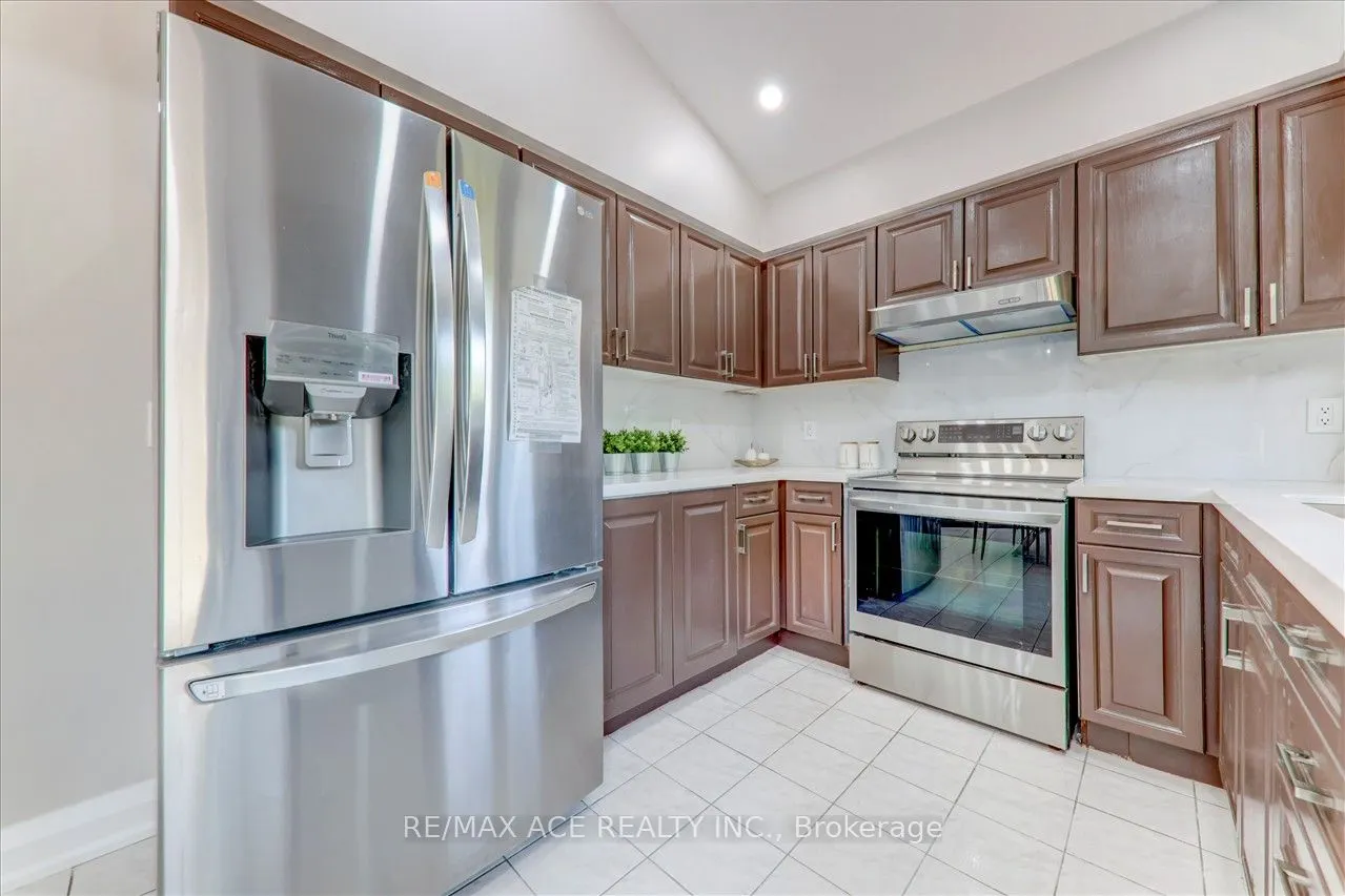 1539 Napanee Road