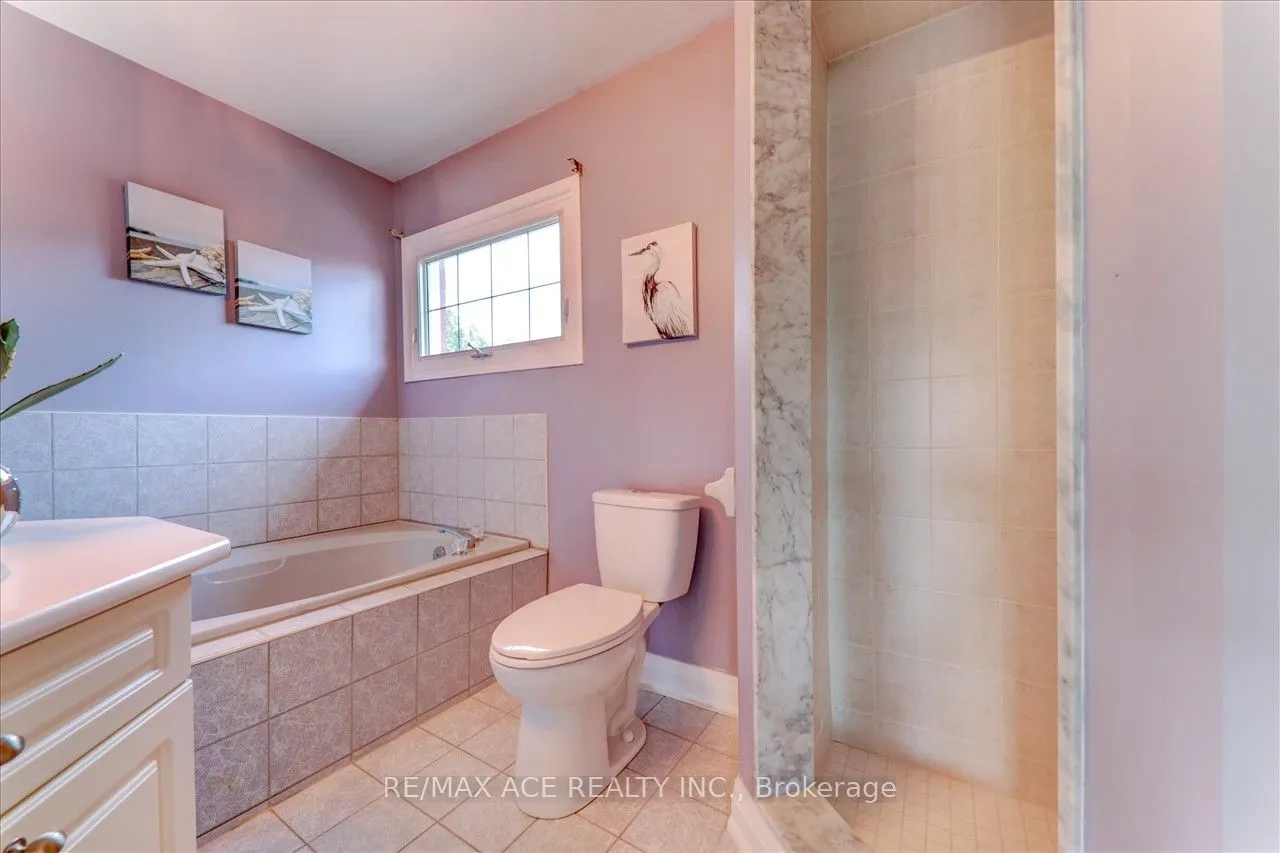 1539 Napanee Road