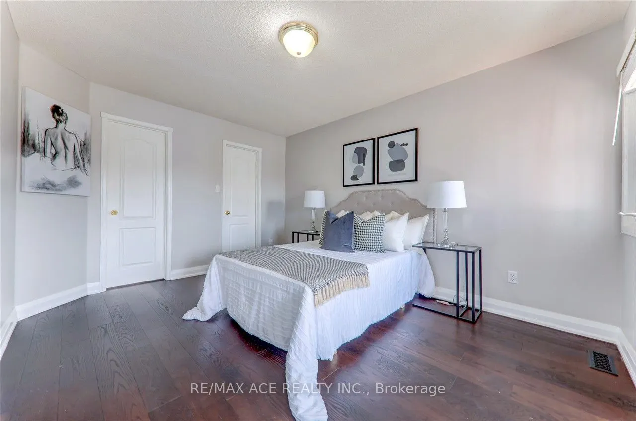 1539 Napanee Road