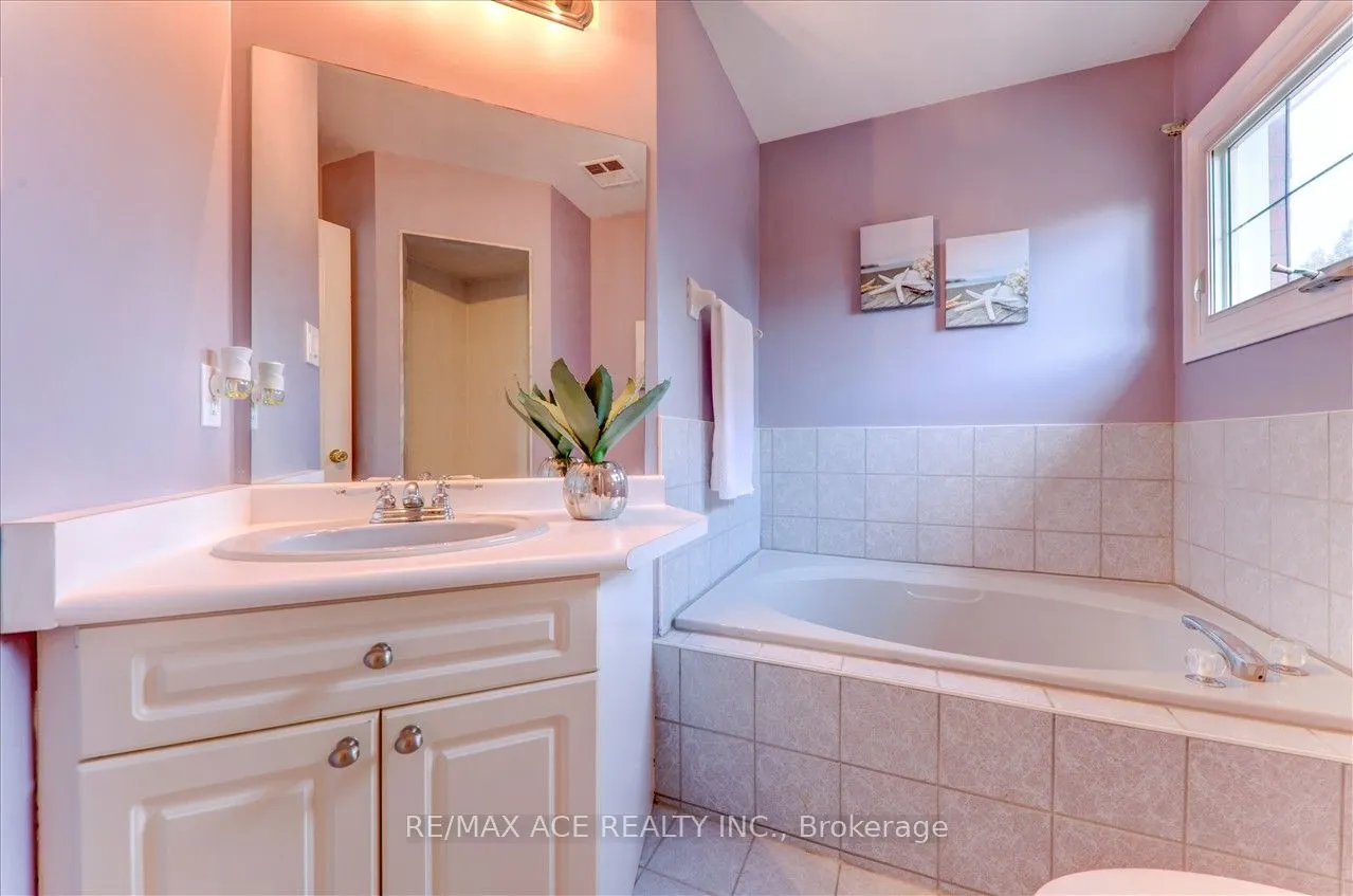 1539 Napanee Road