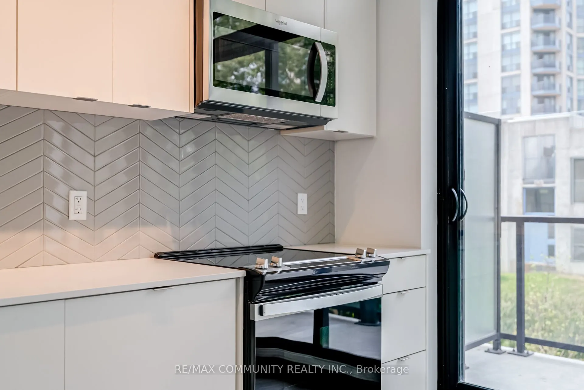 1608 Charles Street, #190