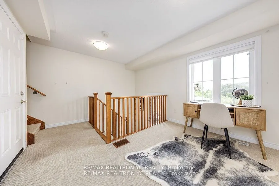 11 Reevesmere Lane