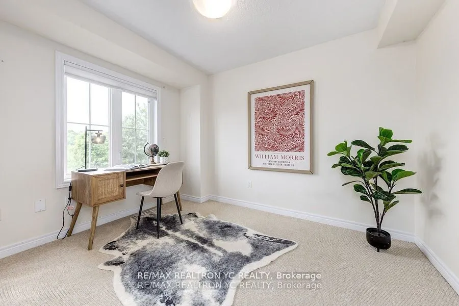 11 Reevesmere Lane