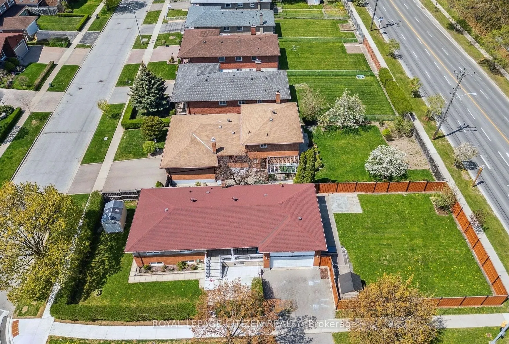 1 Corinthian Boulevard