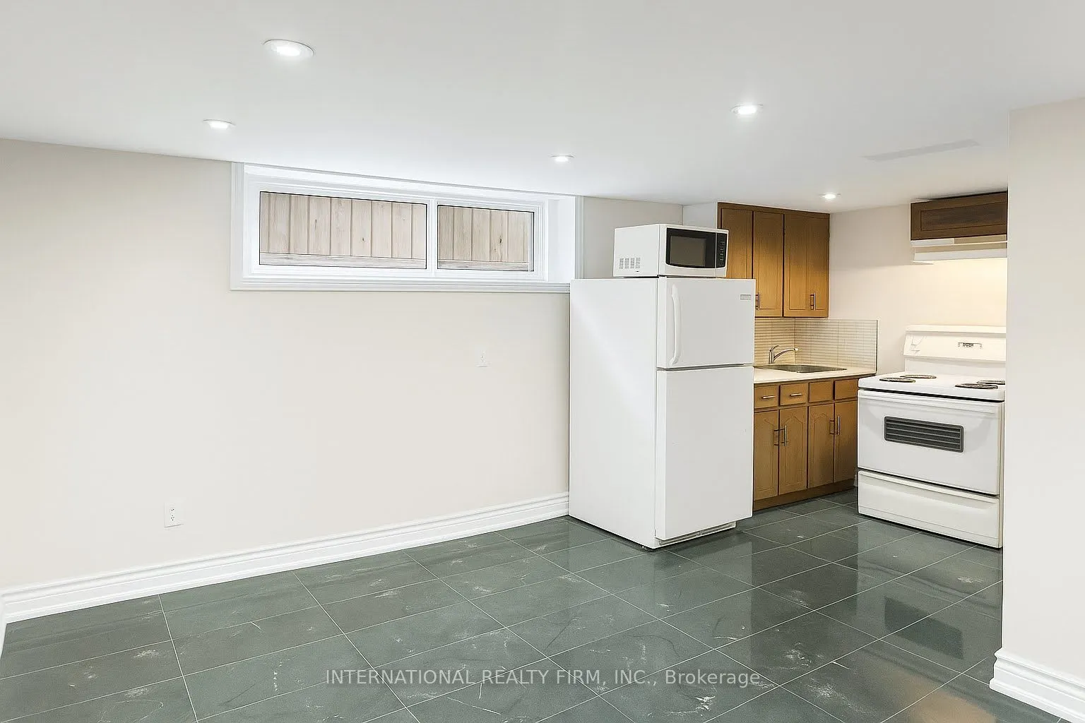 9 Benshire Drive