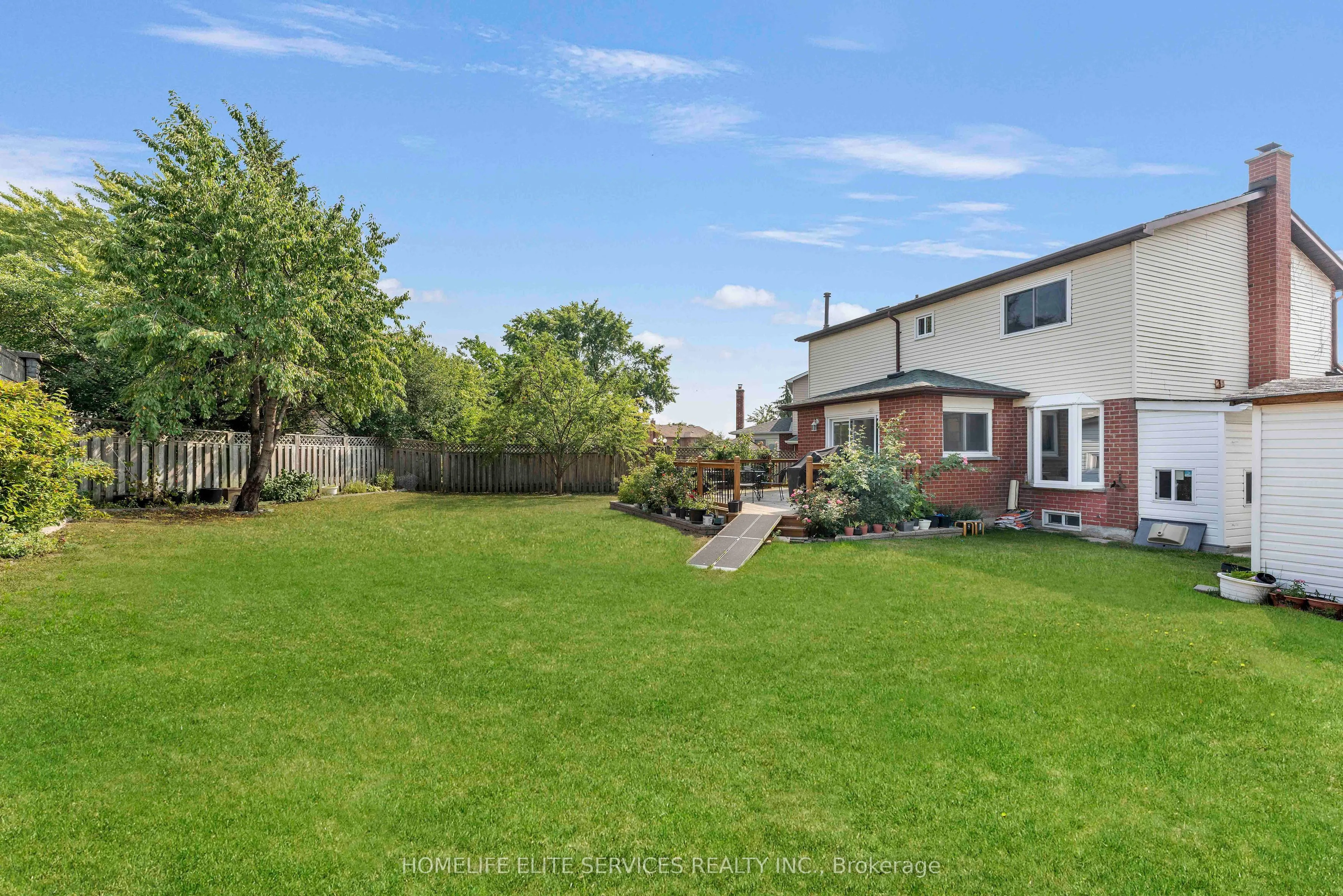 13 Atkinson Court