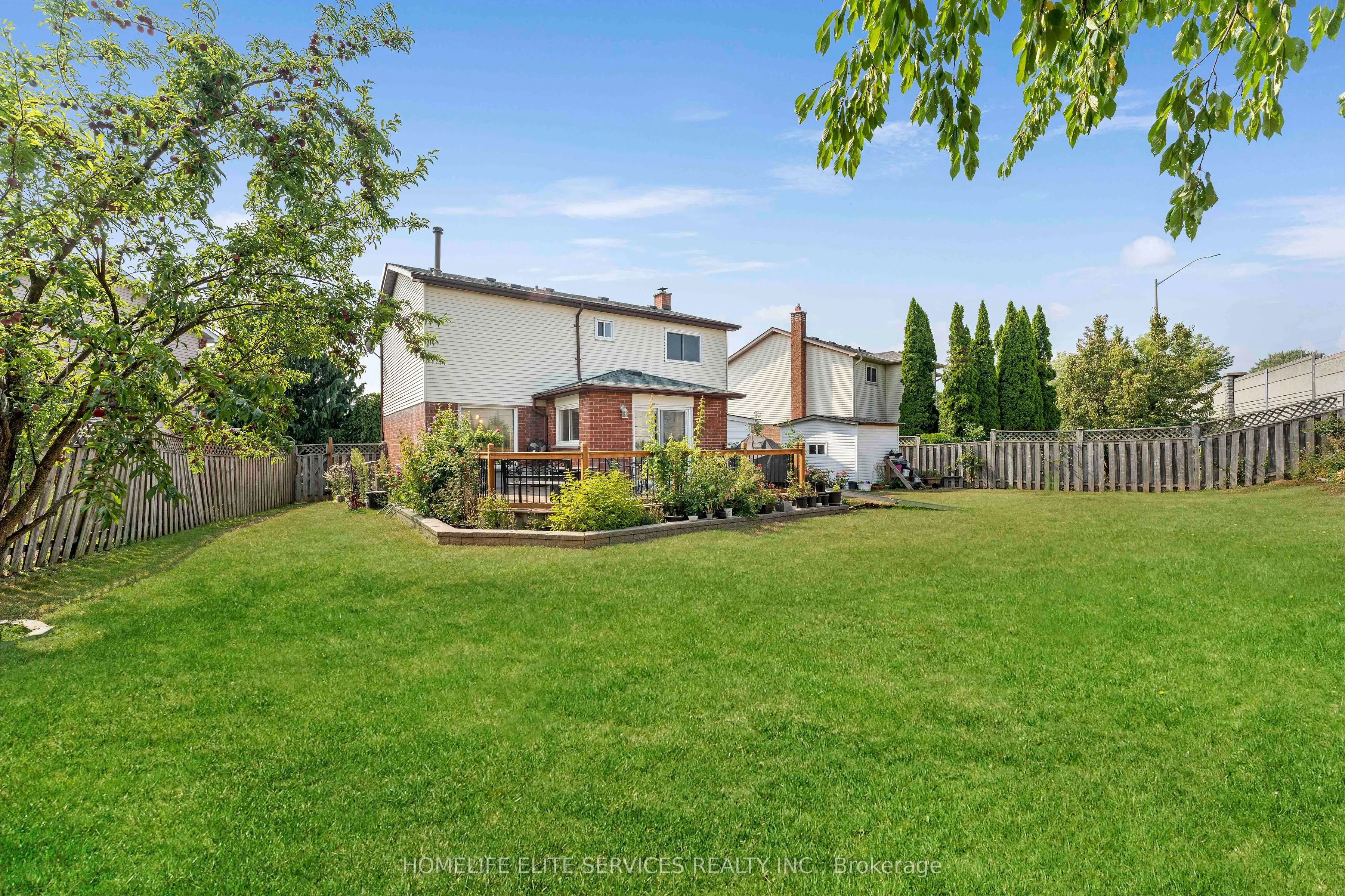 13 Atkinson Court