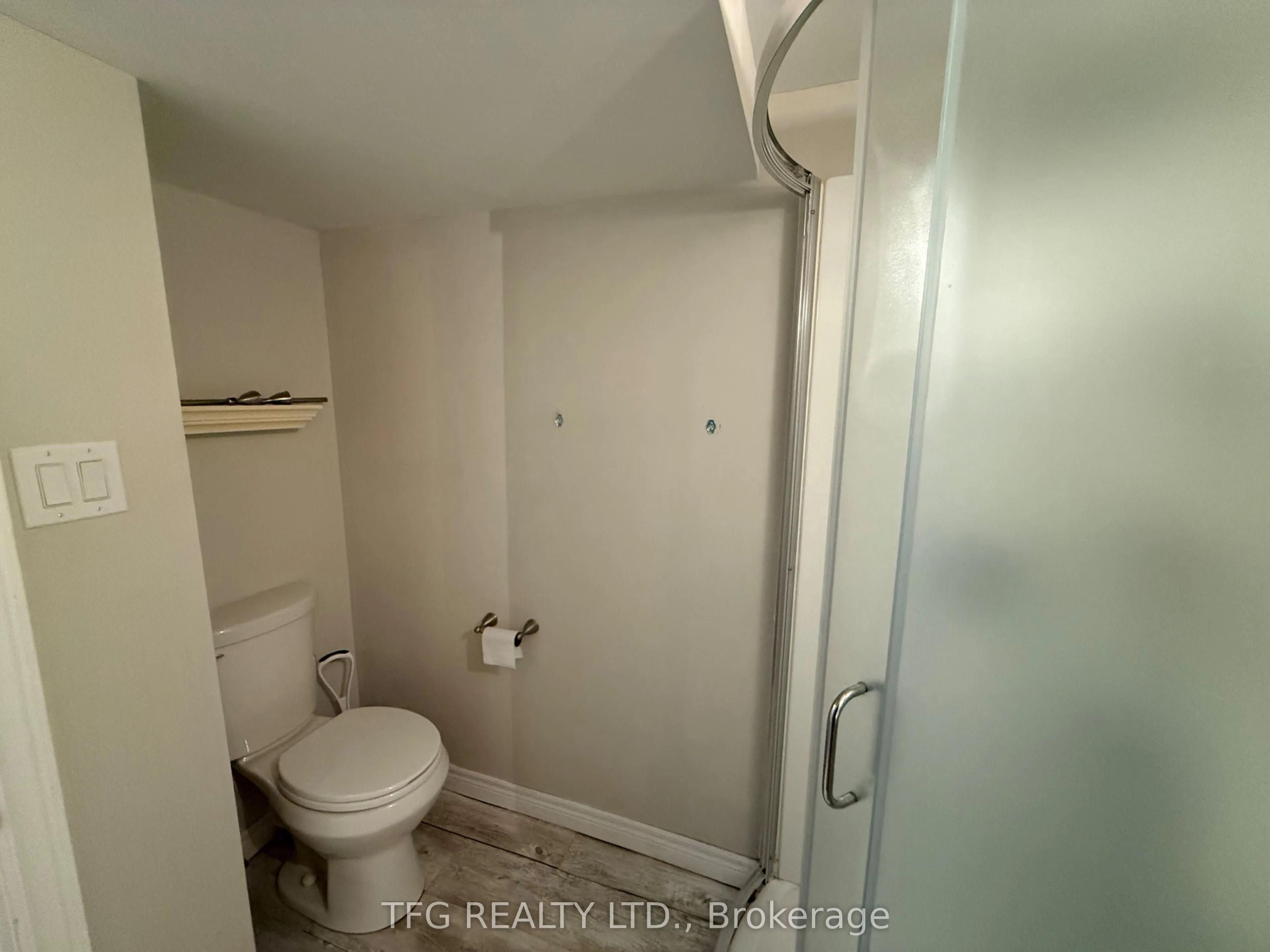 1057 Norman Crescent, #2