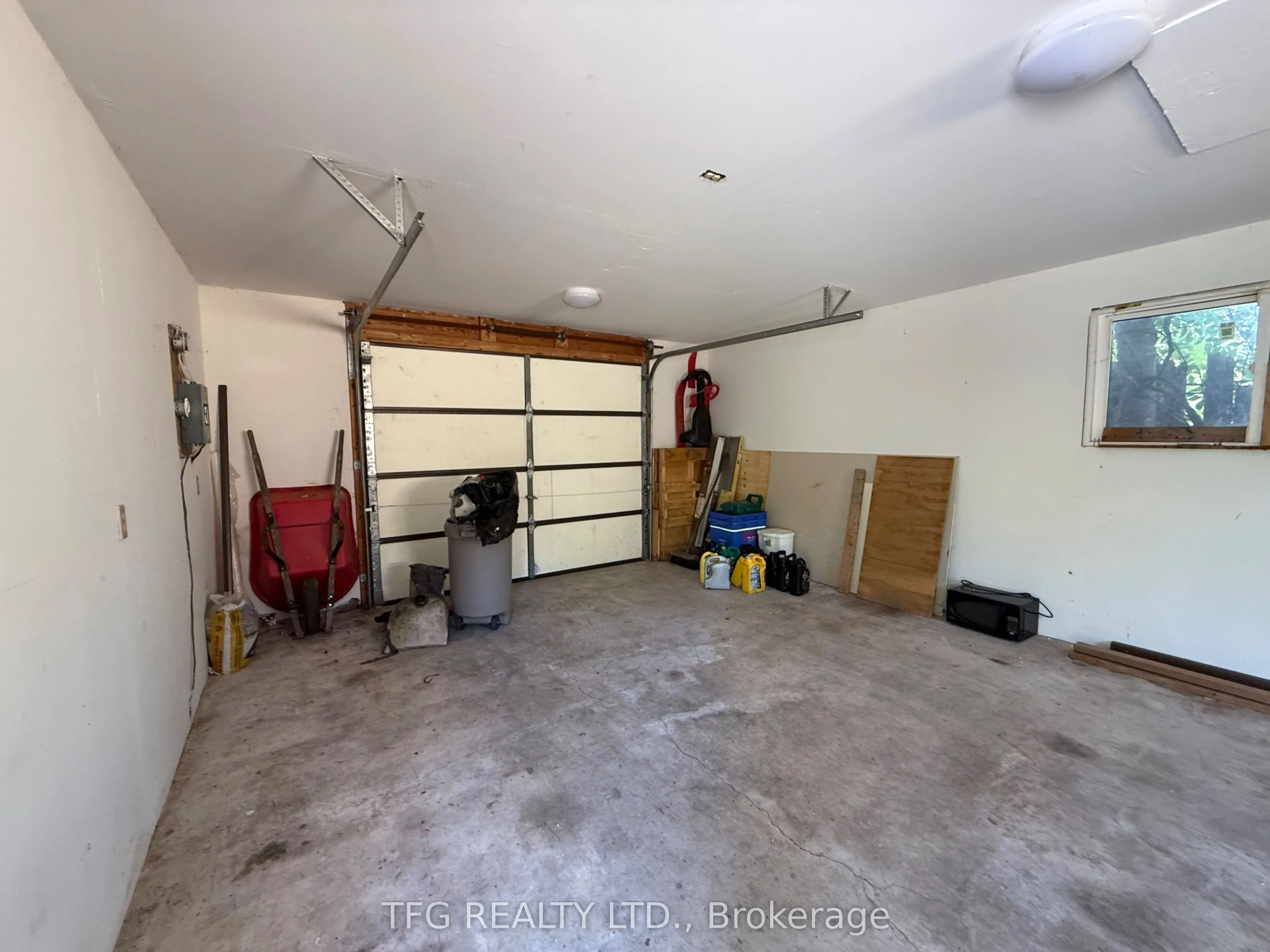 1057 Norman Crescent, #2