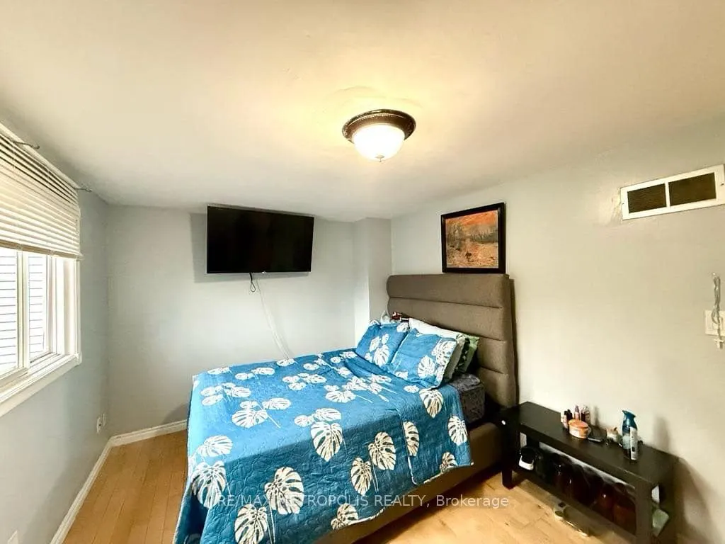 4 Shepmore Terrace