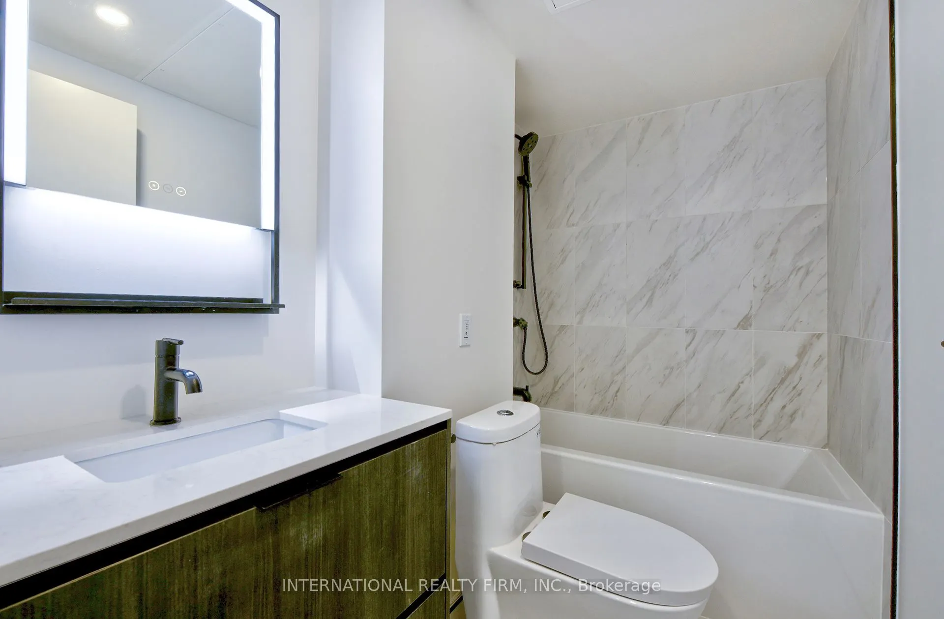 1050 Eastern Avenue, #505