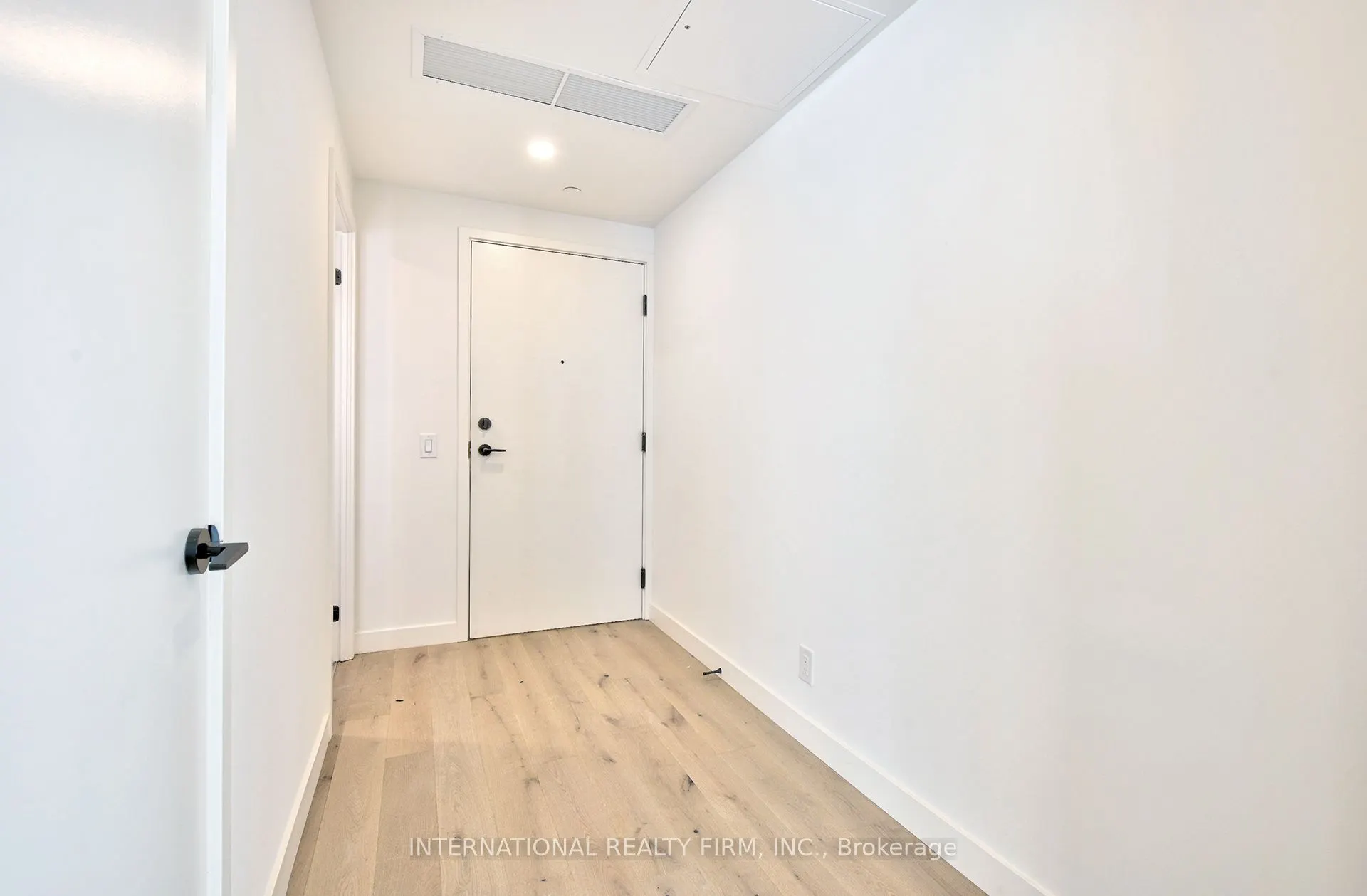 1050 Eastern Avenue, #505