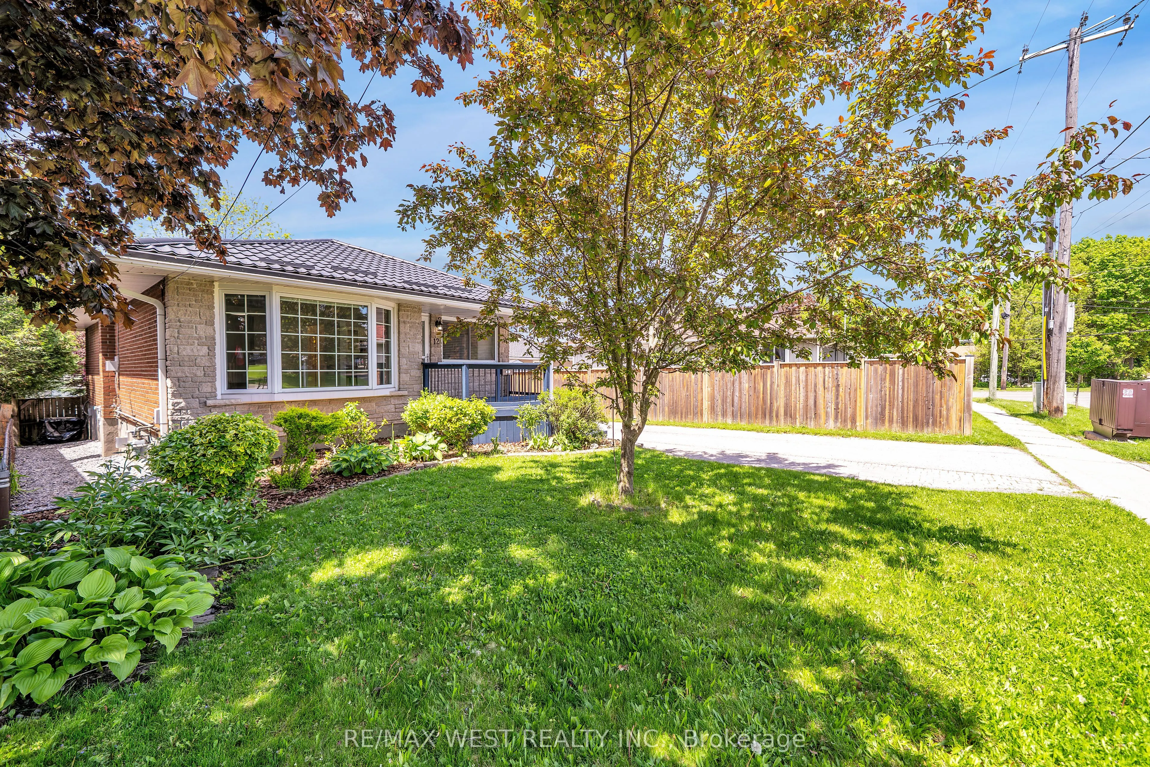 12 Athabasca Street