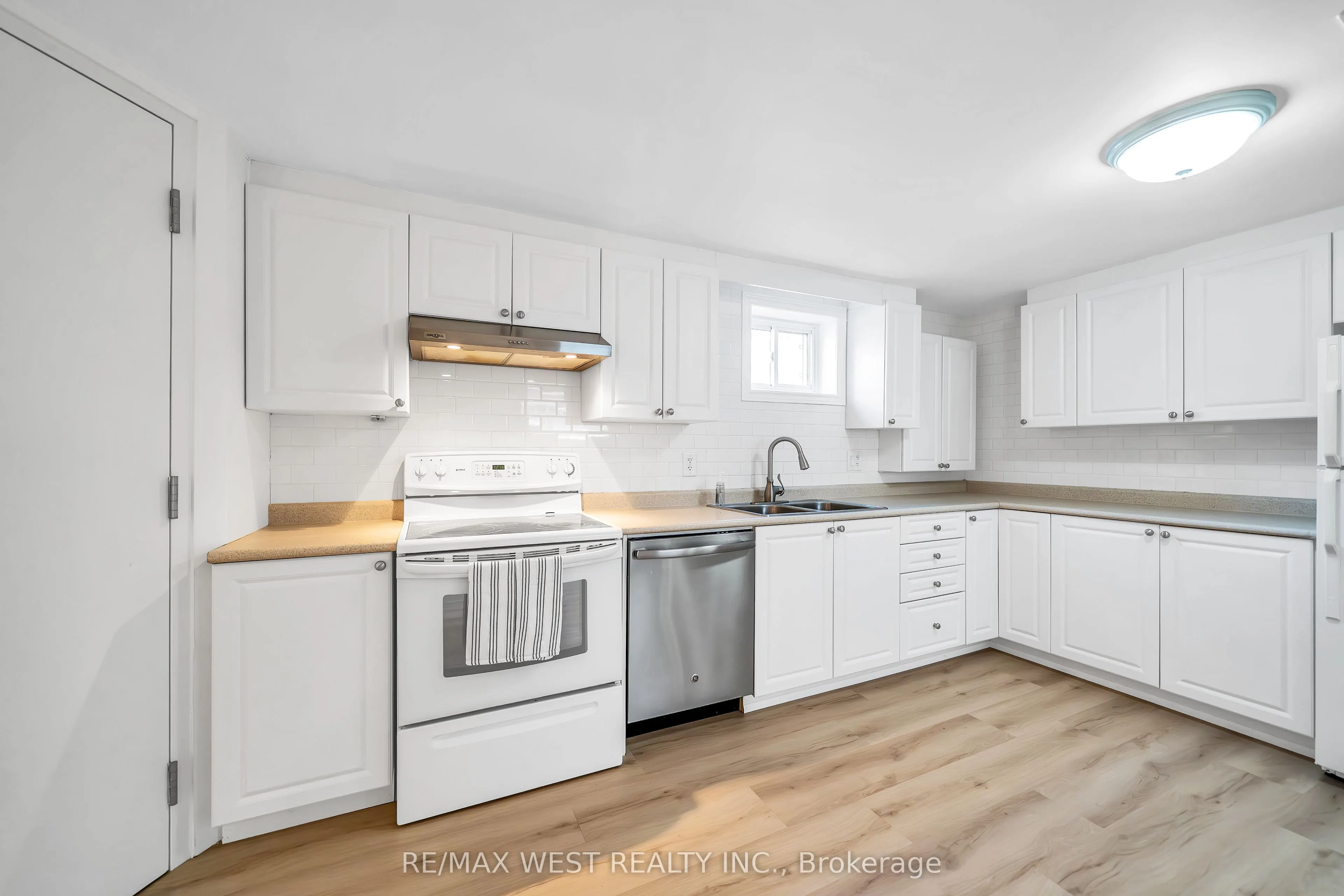 12 Athabasca Street