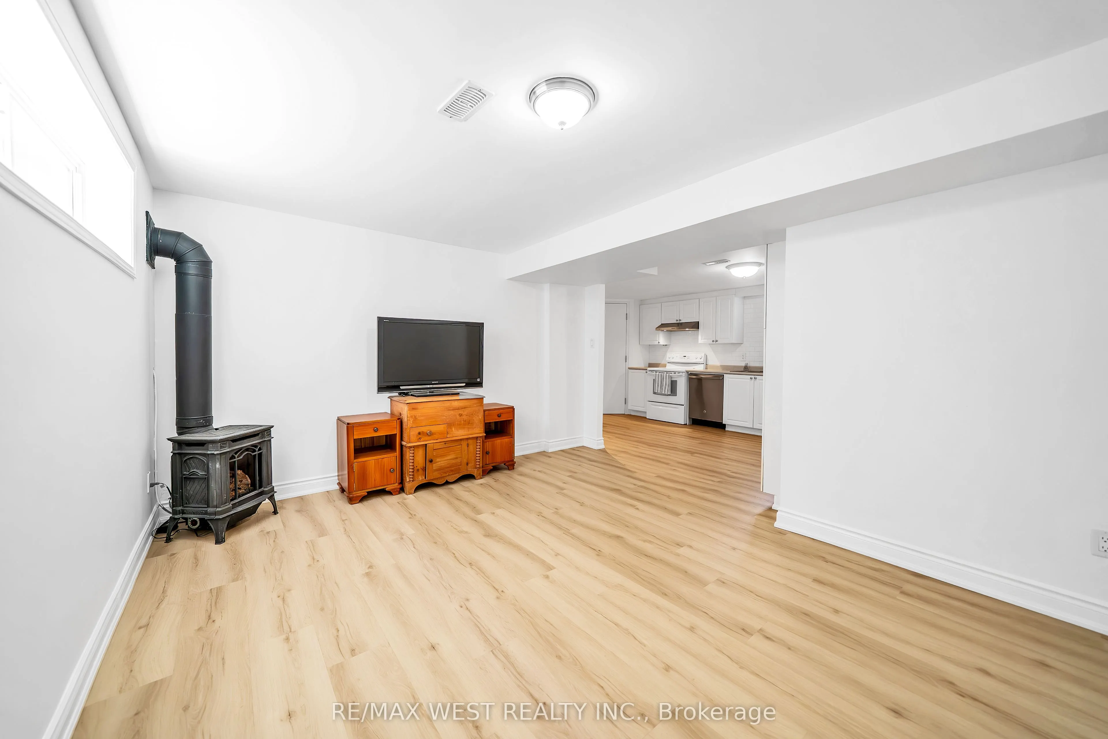 12 Athabasca Street