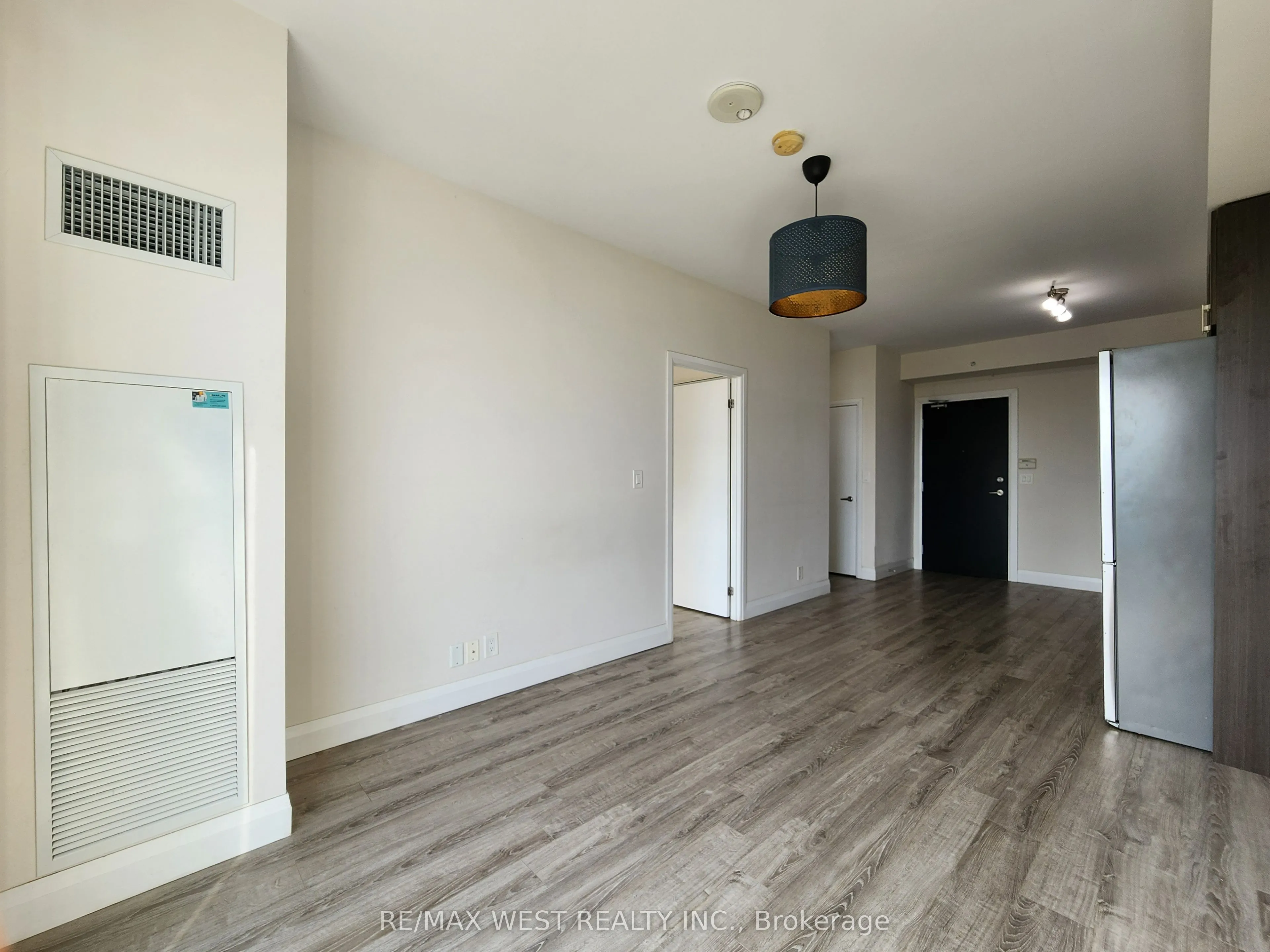 22 East Haven Drive, #PH13