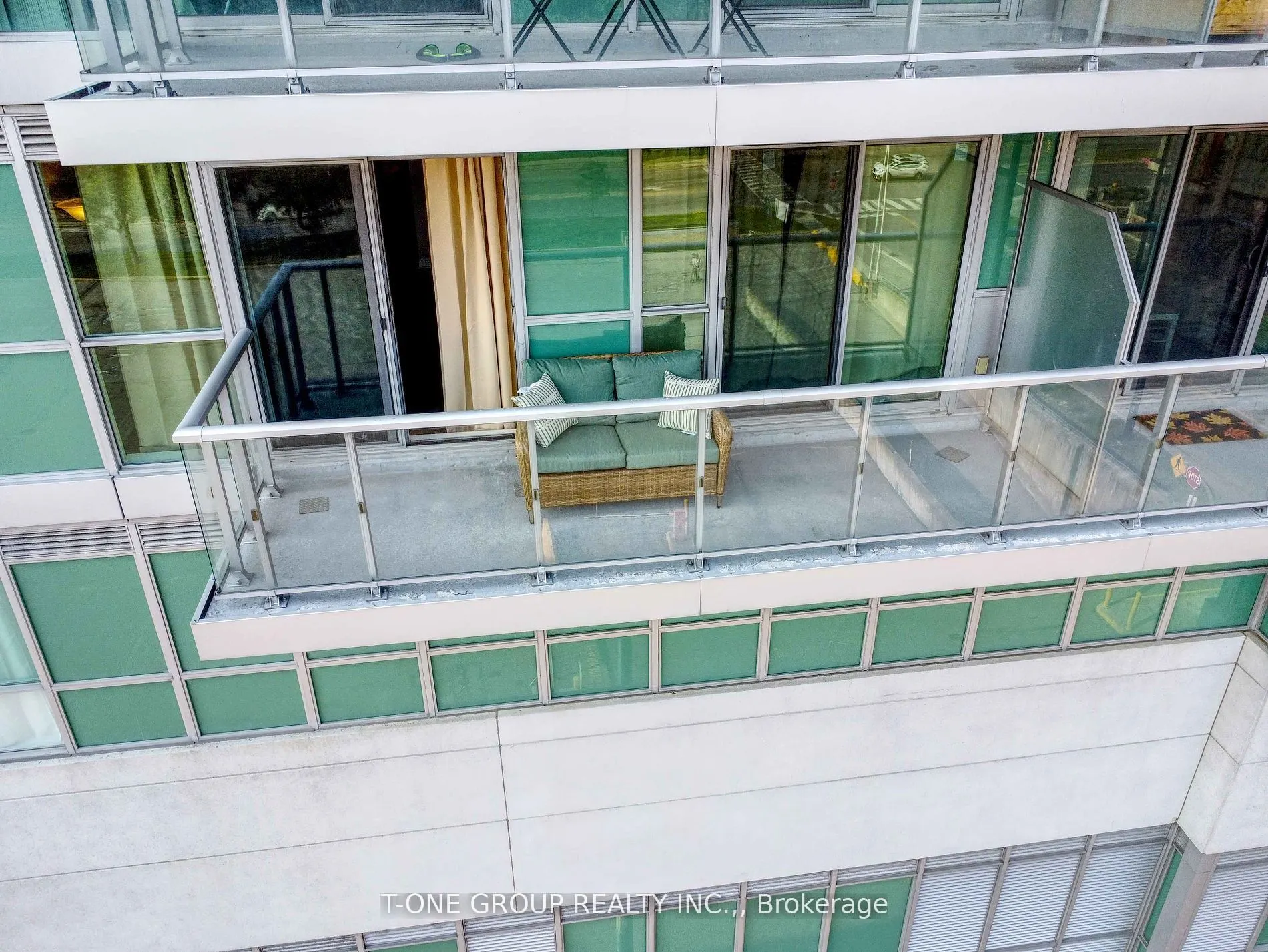 50 Town Centre Court, #401