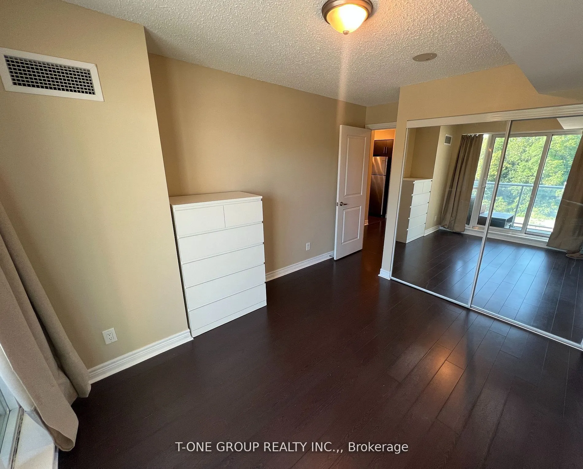 50 Town Centre Court, #401