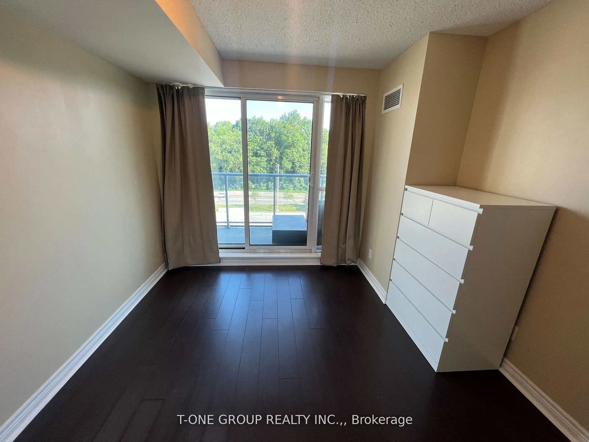 50 Town Centre Court, #401