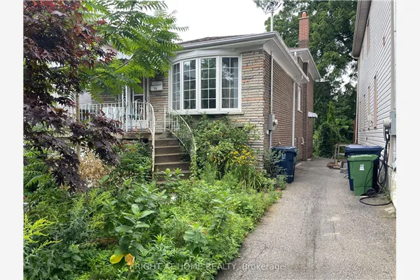 24 Crewe Avenue, Toronto