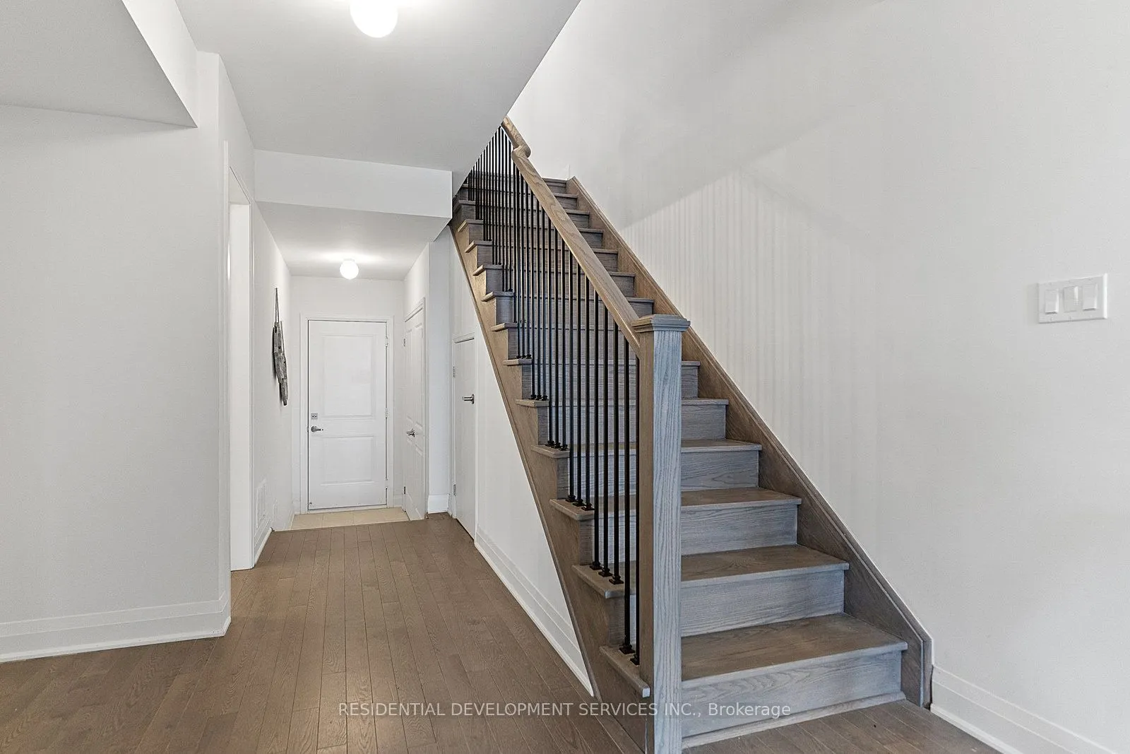 609 Port Darlington Road