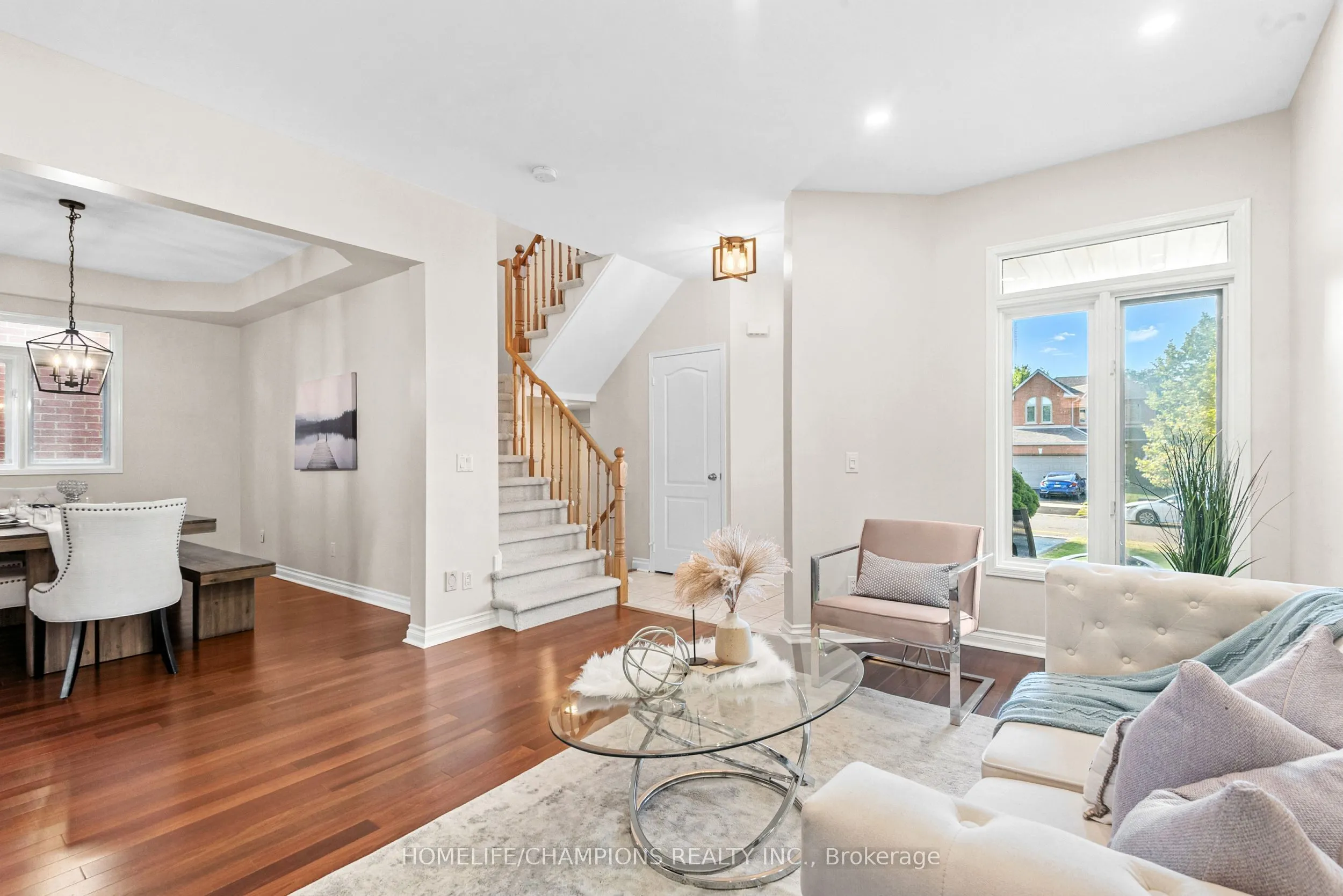 104 Secord Street
