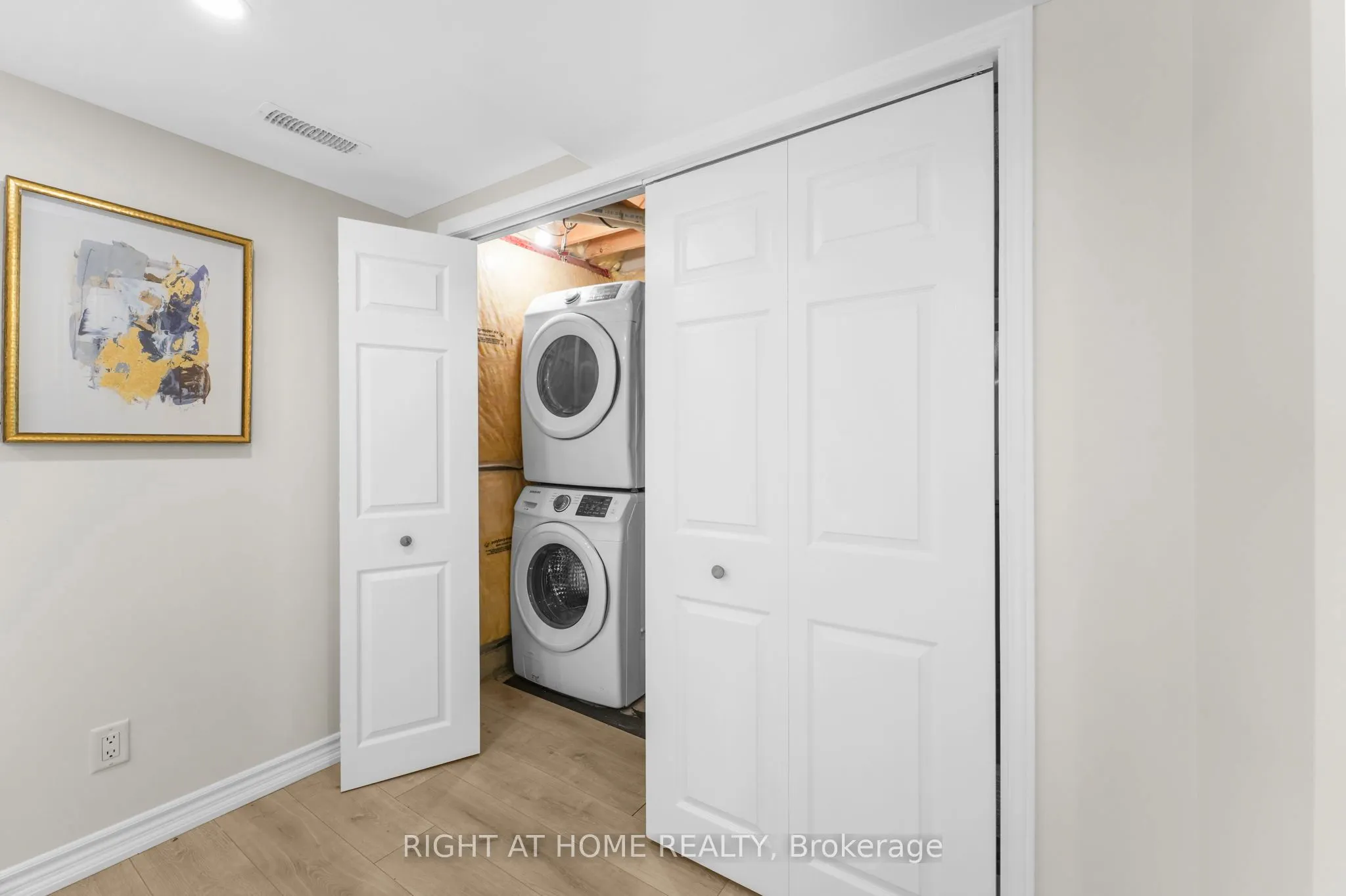 27 Hesketh Road
