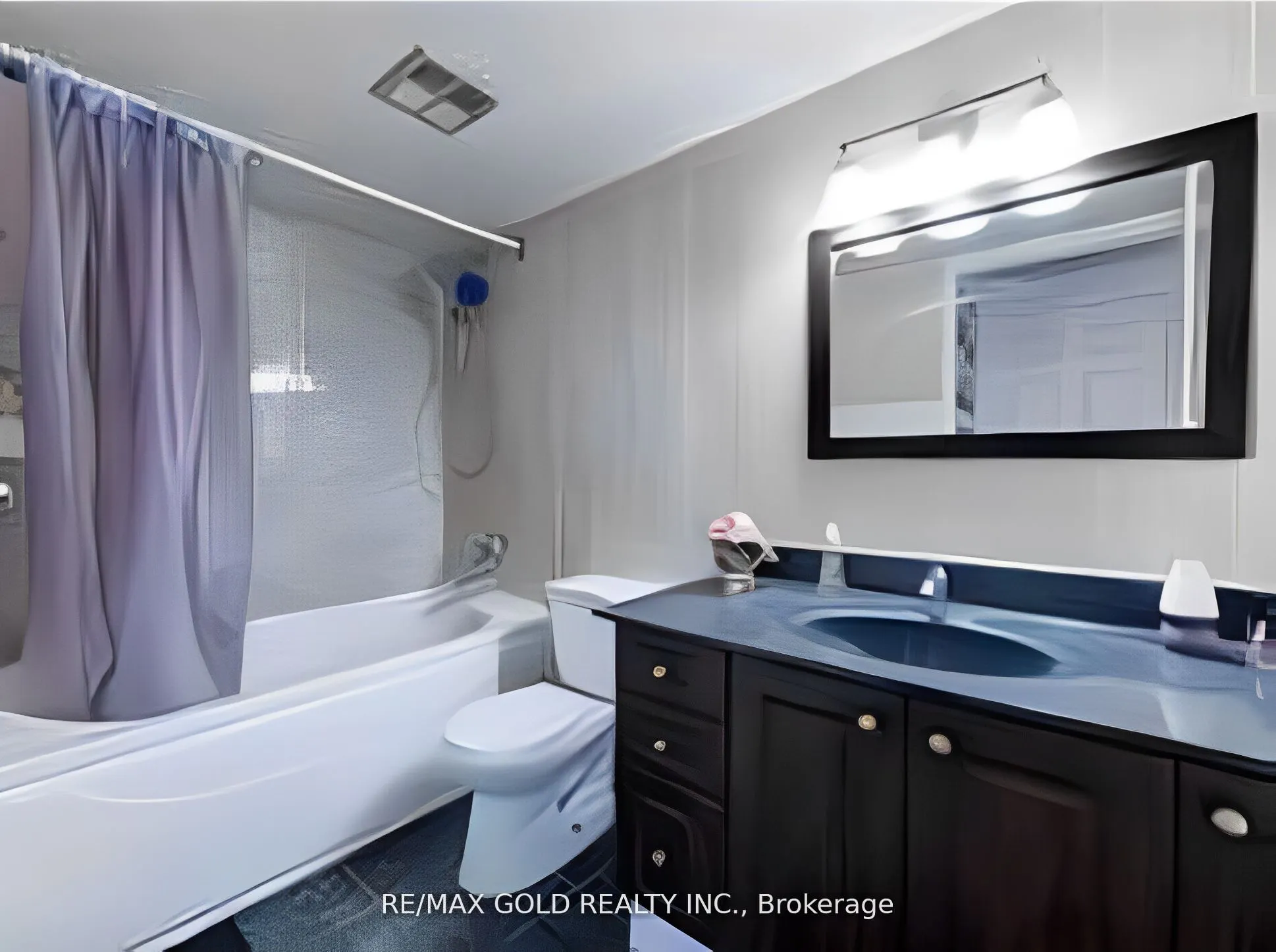 10 Tapscott Road, #907