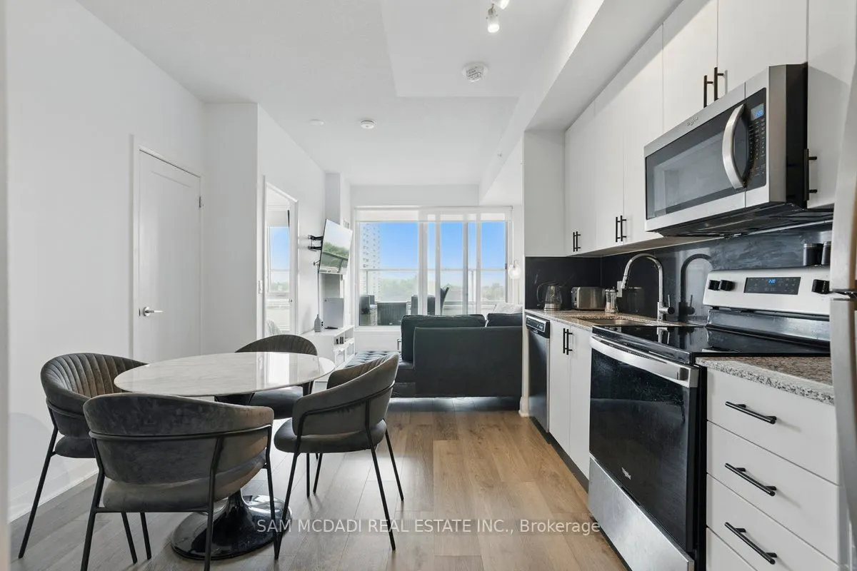 3220 Sheppard Avenue E, #509