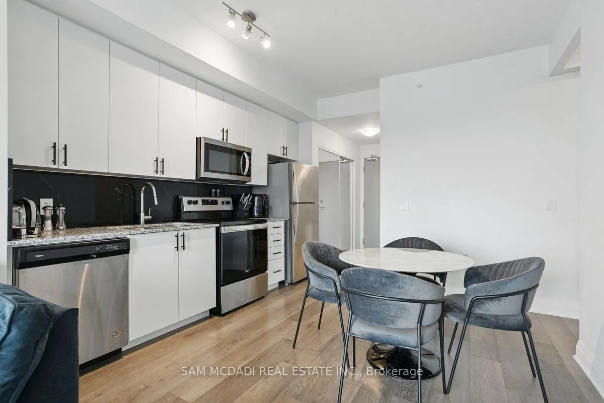 3220 Sheppard Avenue E, #509