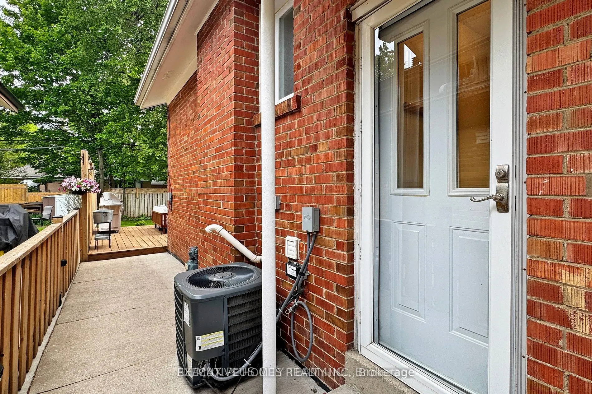 5 Penetang Cres (Basement) Crescent