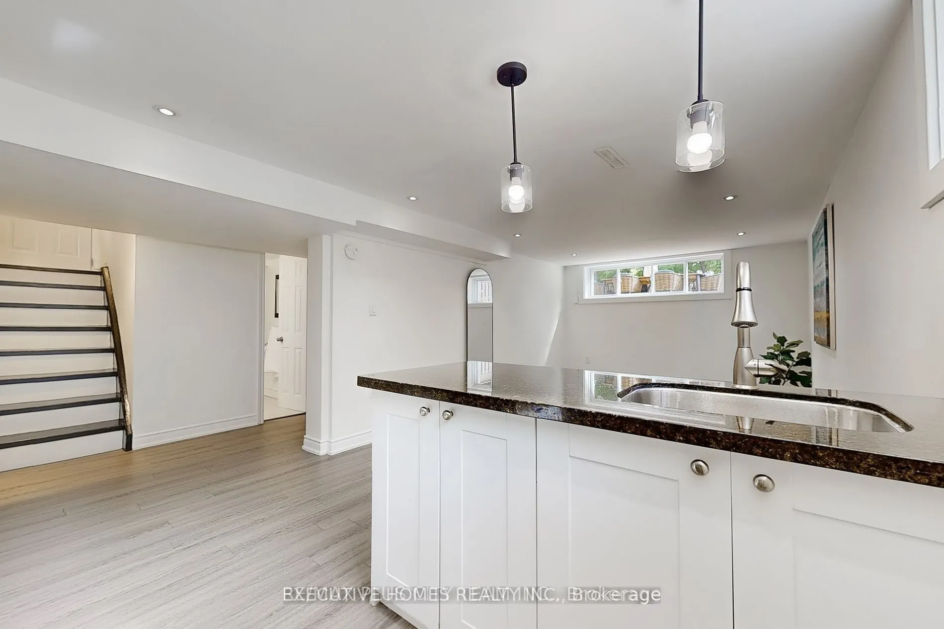 5 Penetang Cres (Basement) Crescent