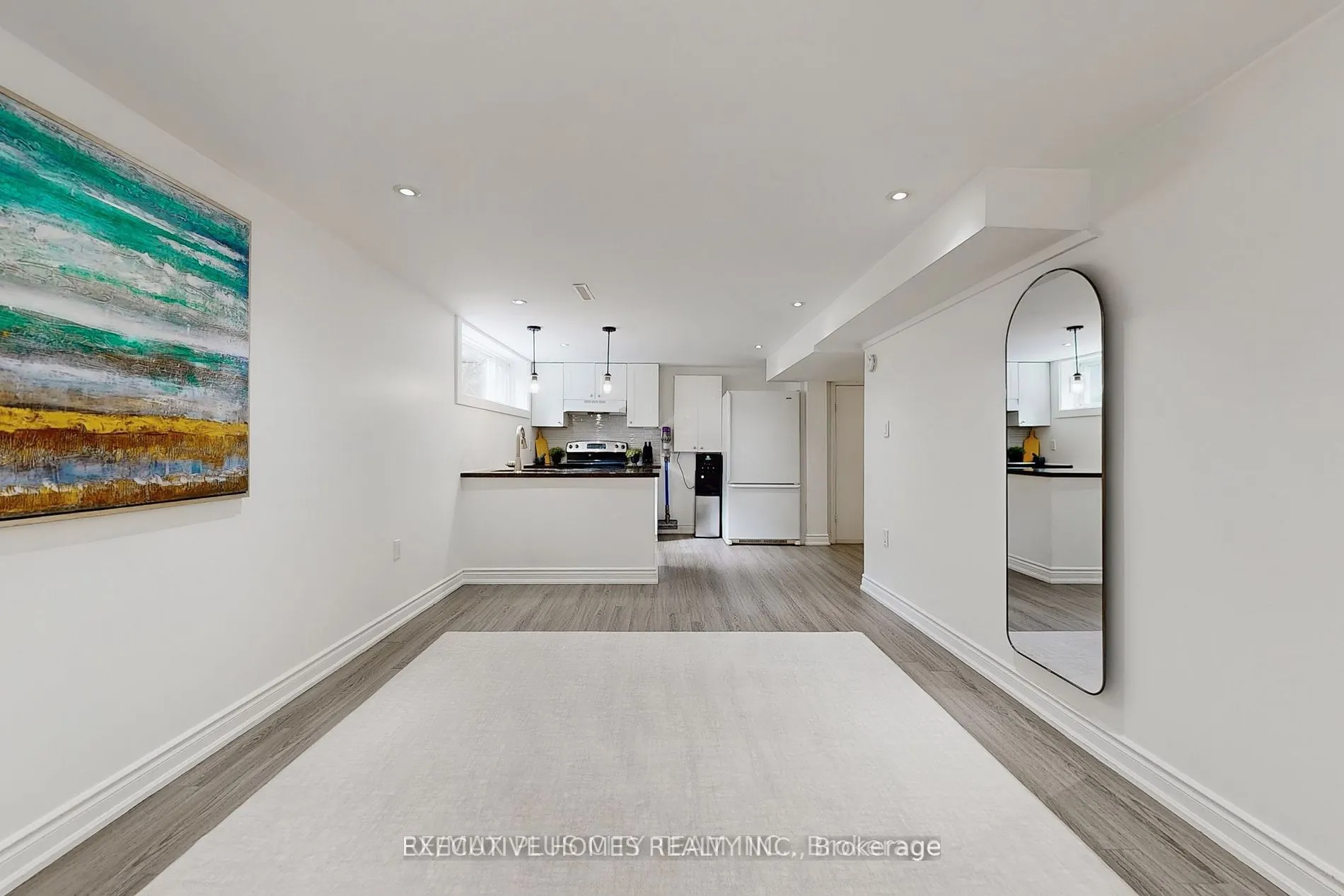 5 Penetang Cres (Basement) Crescent