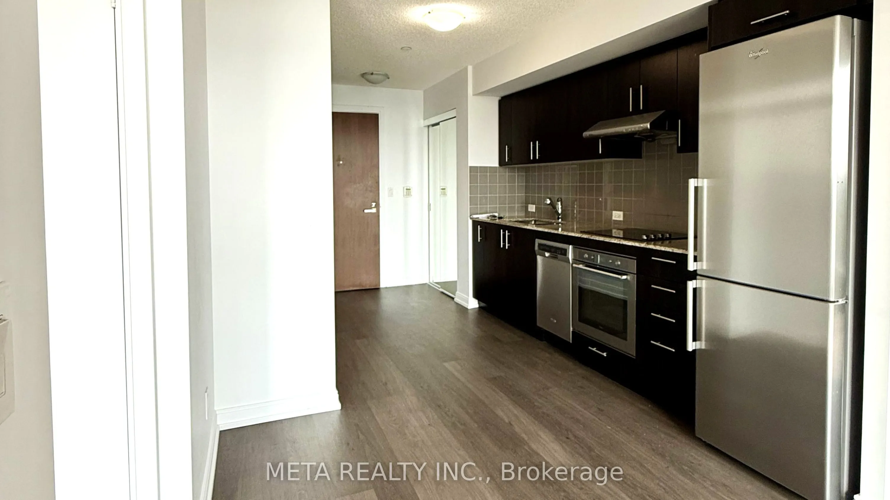 255 Village Green Square, #607