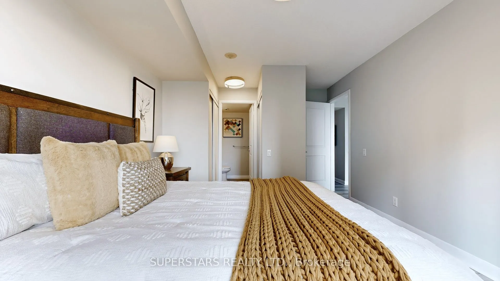 25 Town Centre Court, #1608