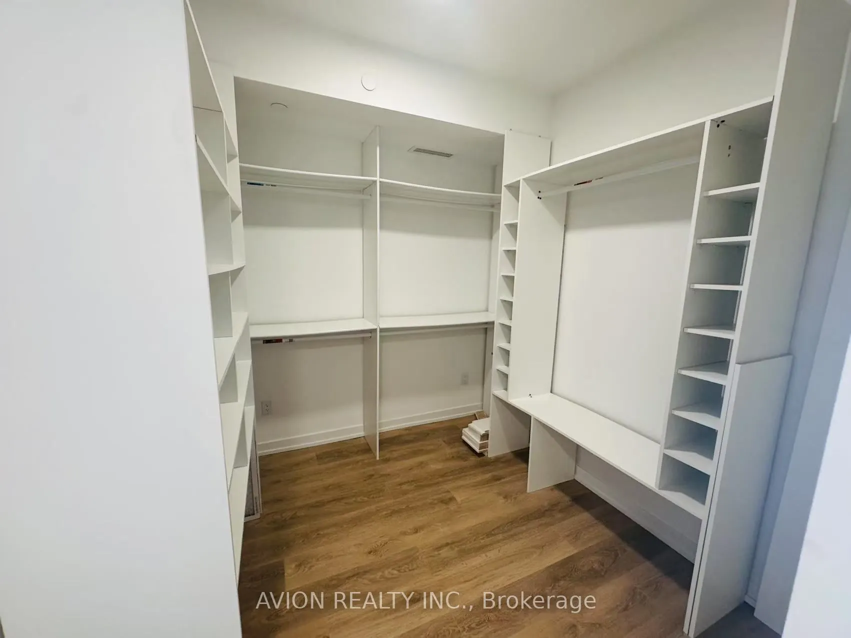 150 Logan Avenue, #545