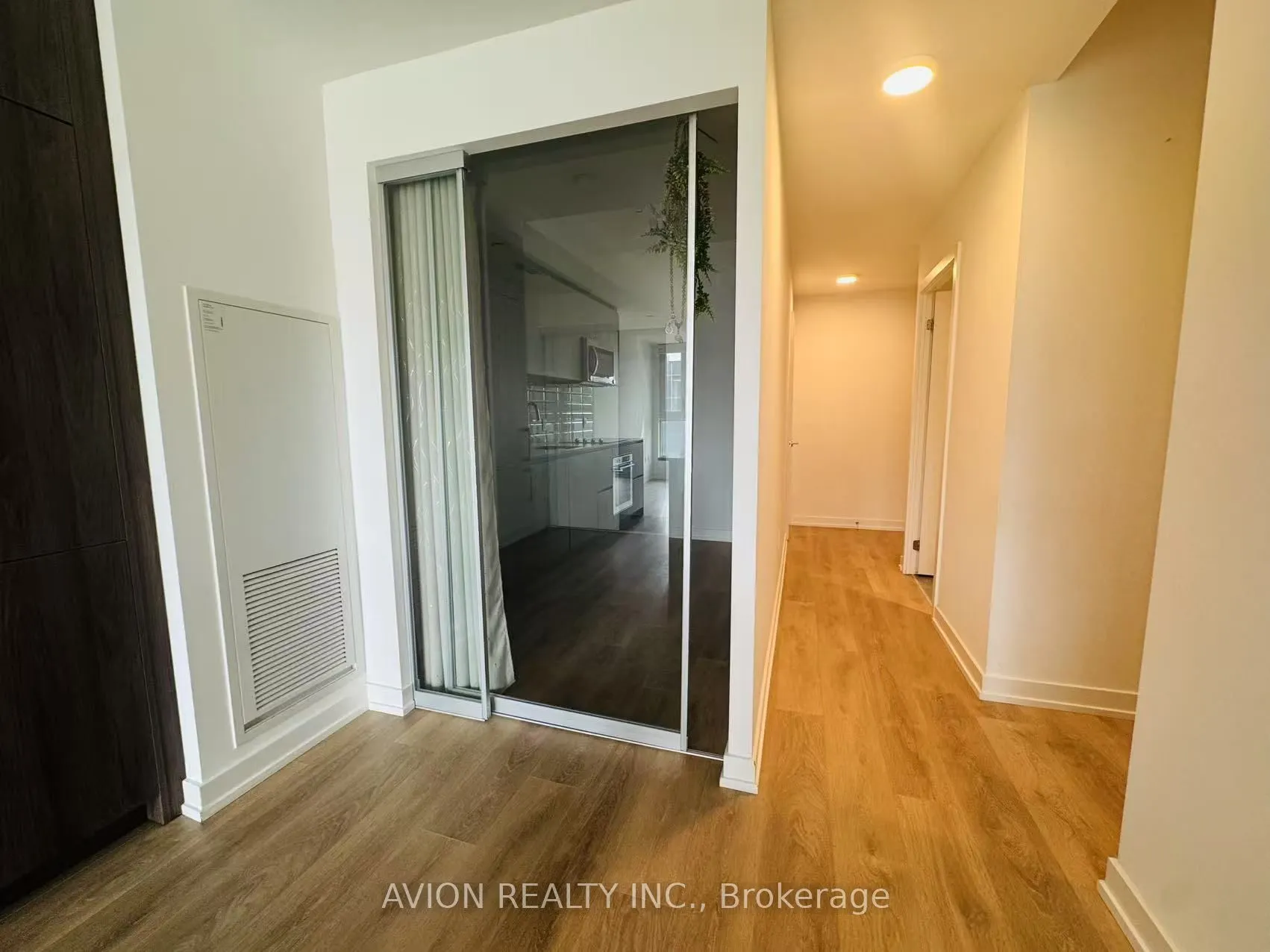 150 Logan Avenue, #545