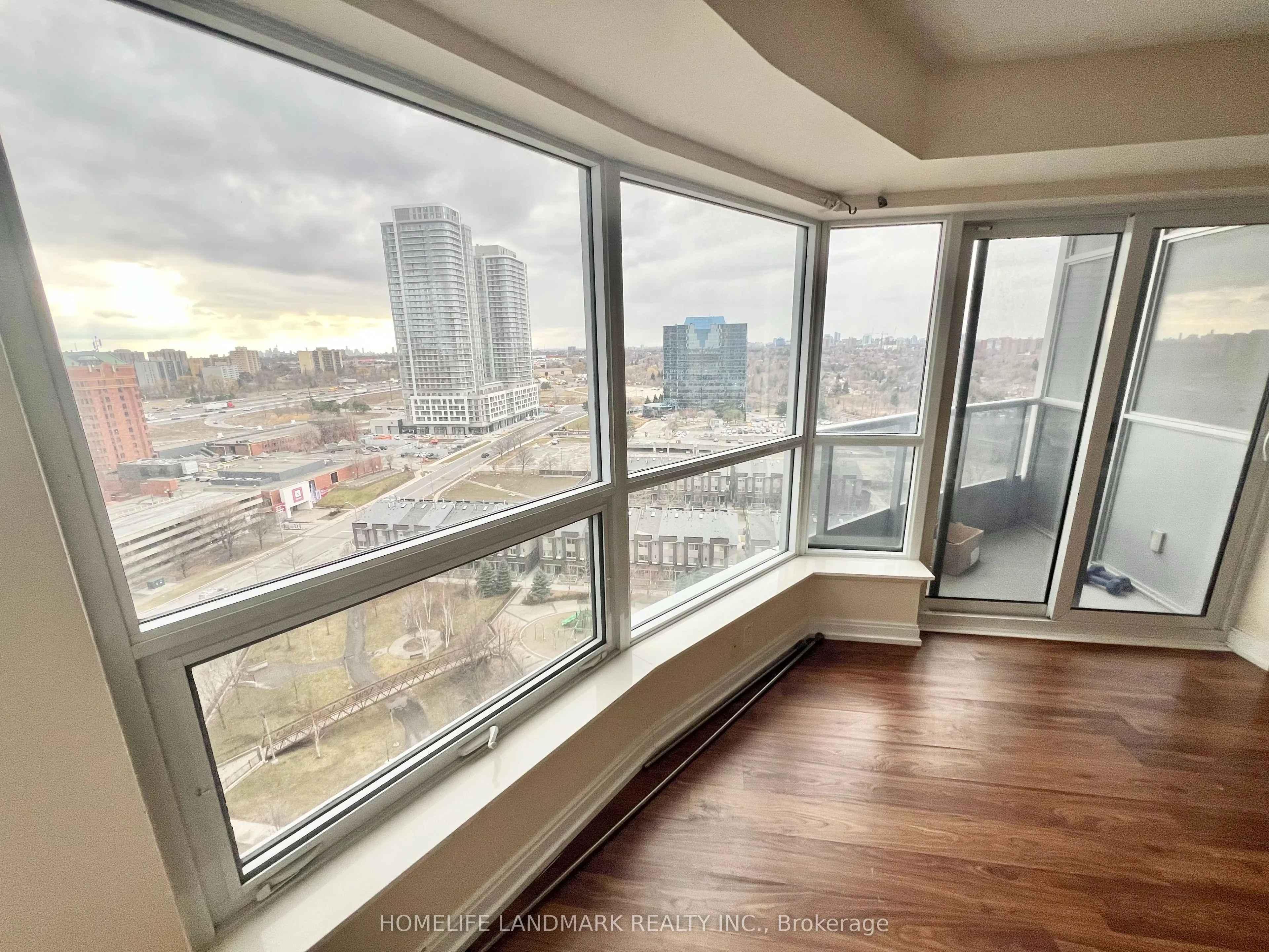 181 Village Green Square, #1714