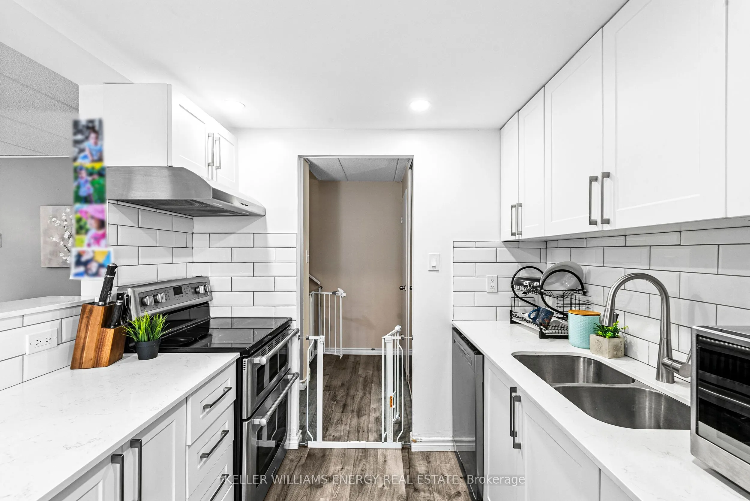 43 Taunton Road E, #1