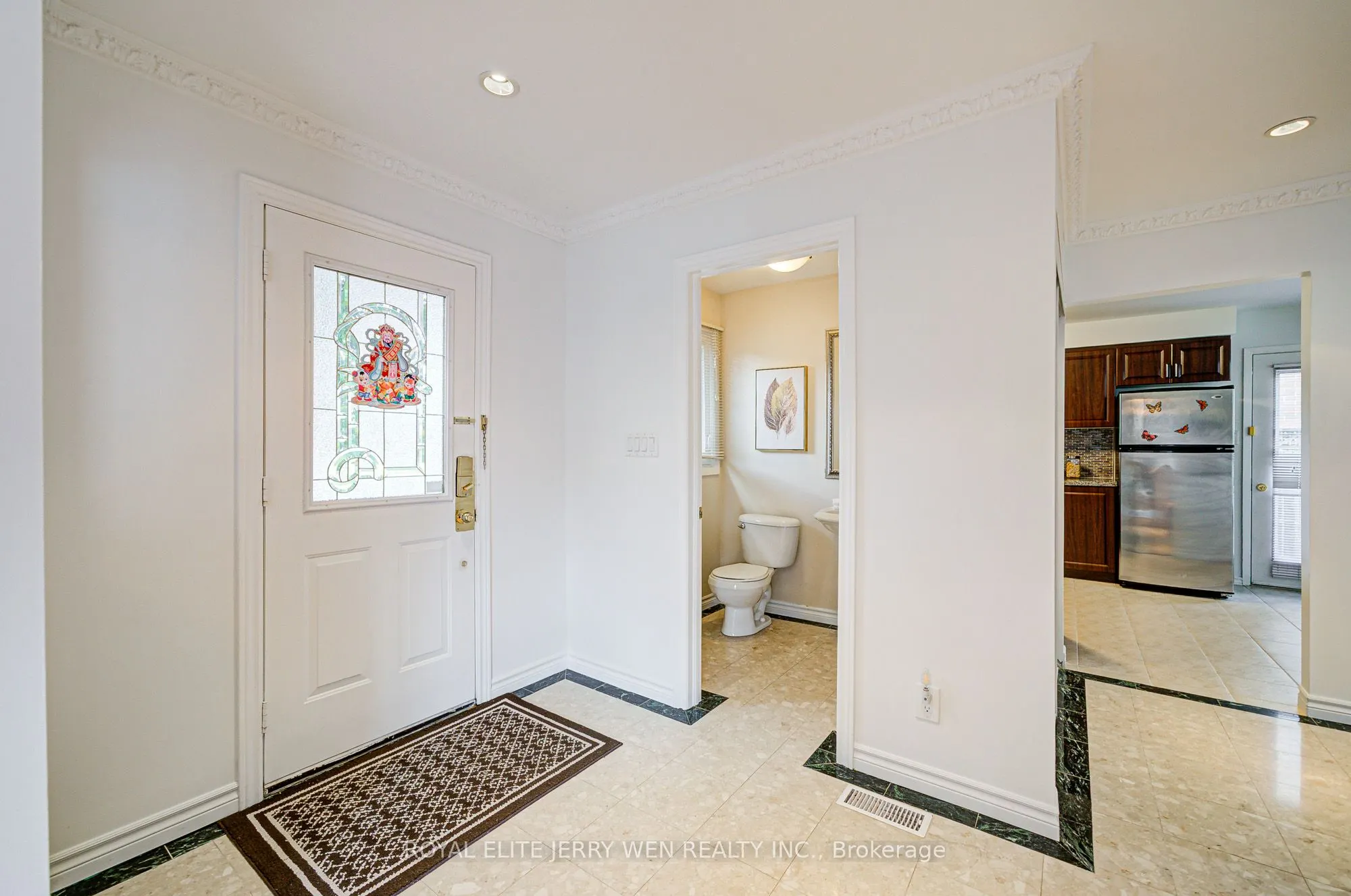 27 Dalbret Crescent