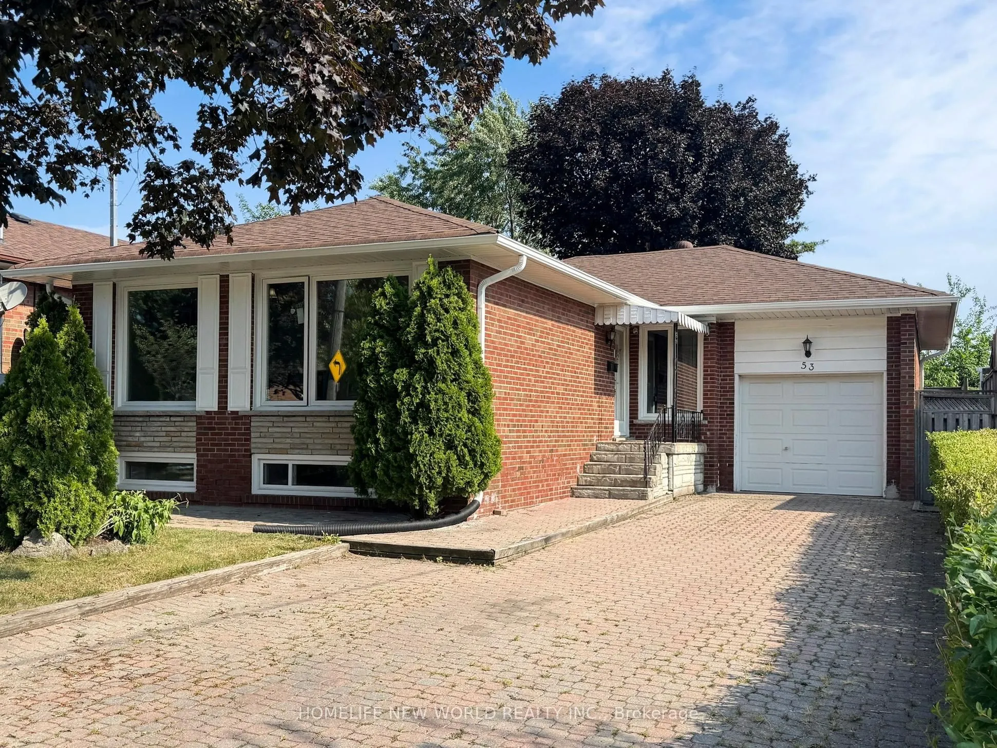 53 Beacham Crescent